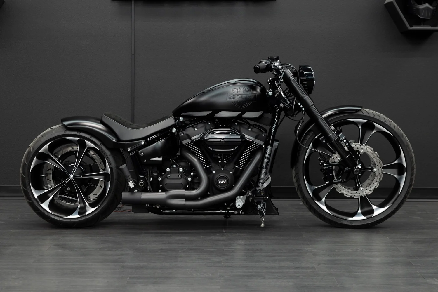 131 Breakout — DEVIN DIEGO DESIGNS