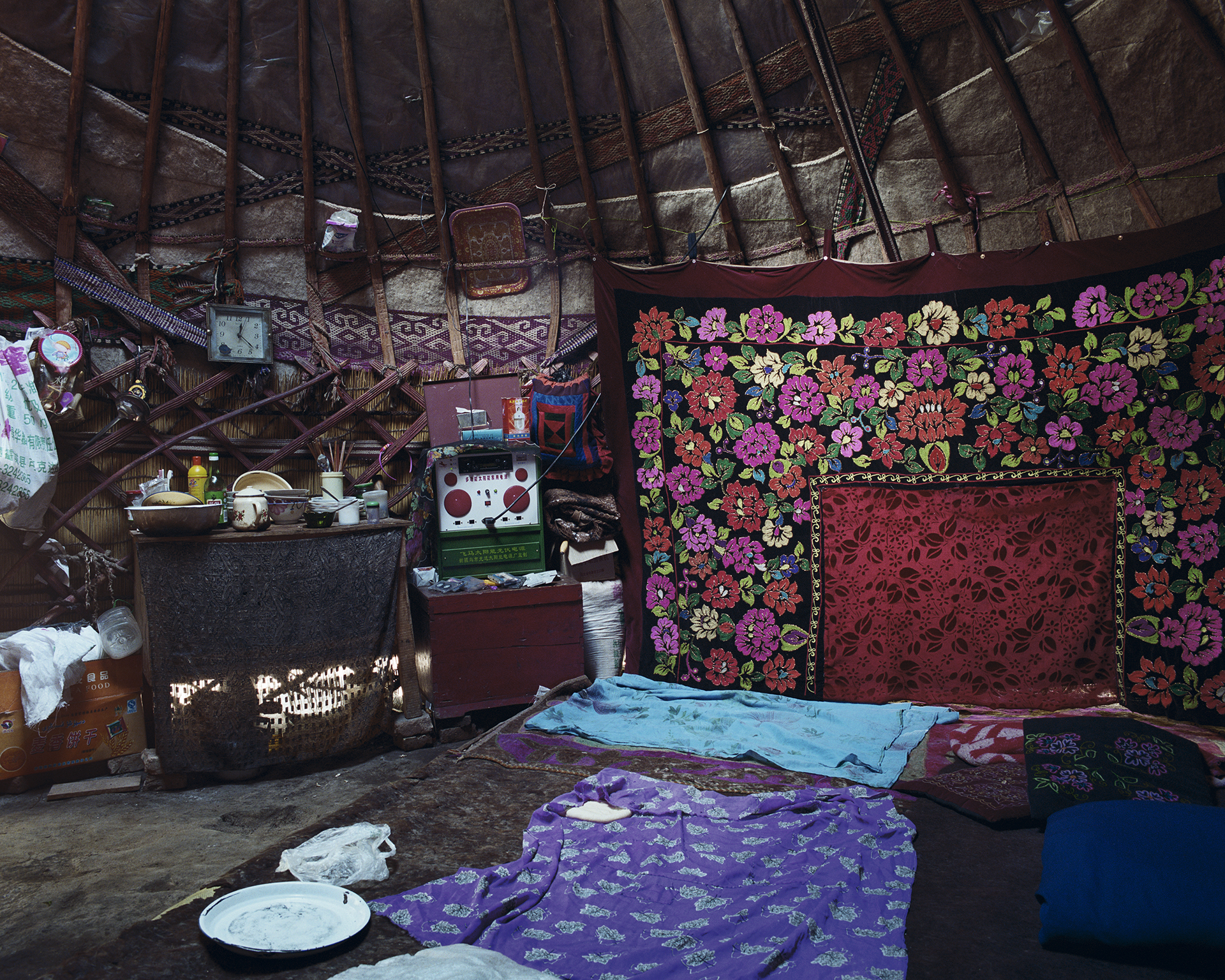 Xinjiang, Illy Valley - tent with flower rug