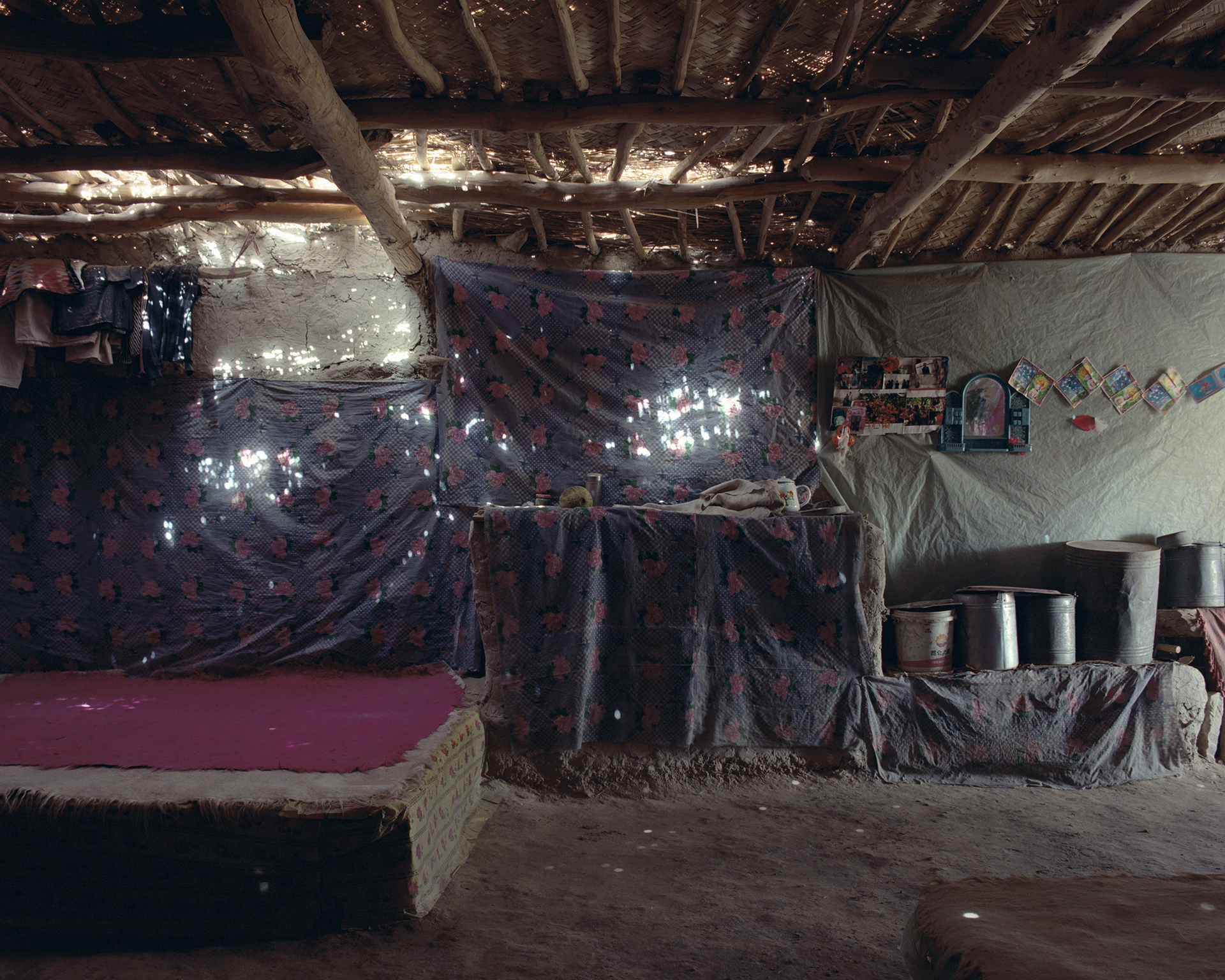 Xinjiang, Tonguzzbasti - desert kitchen