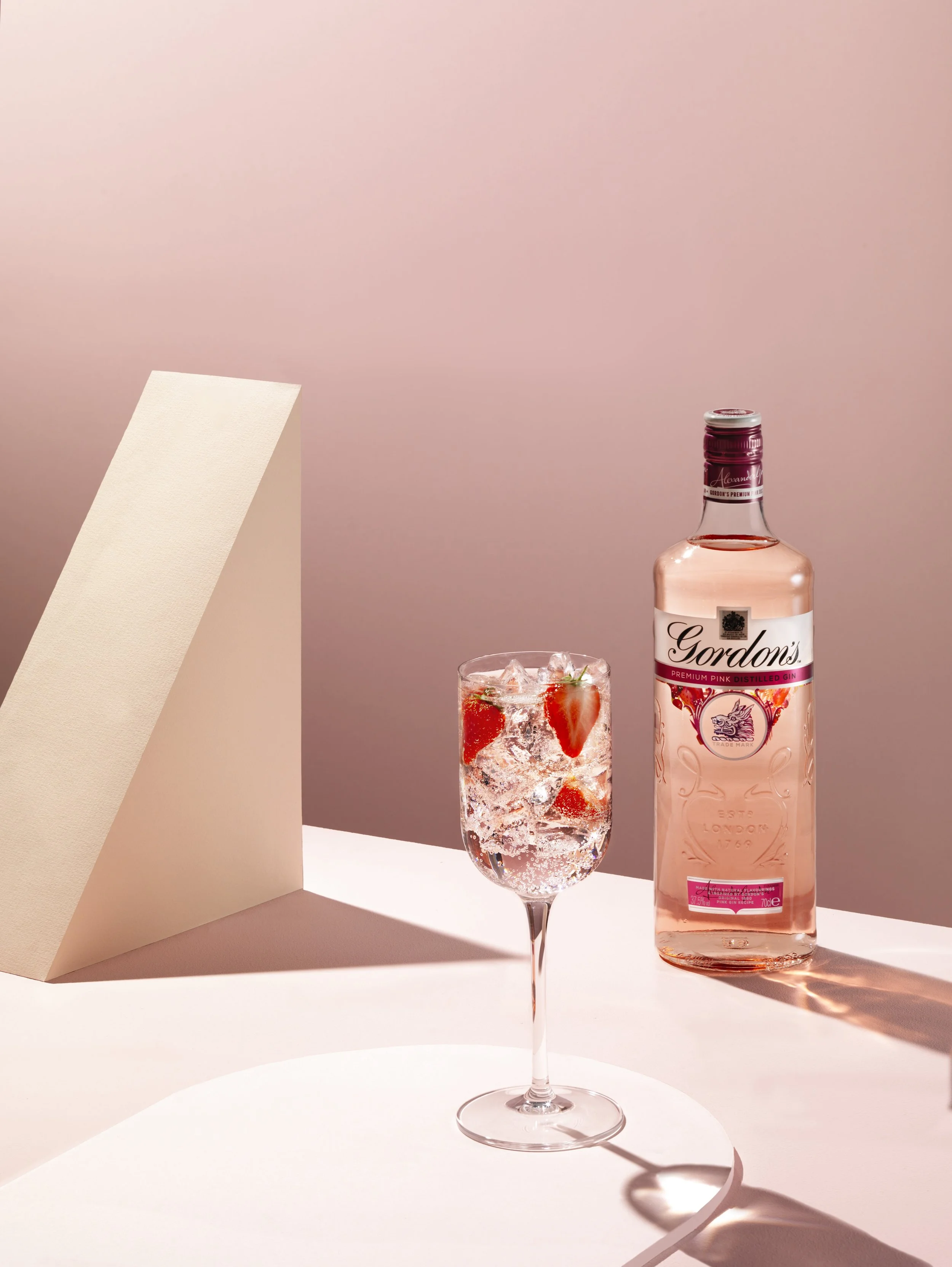 DH&Co-Drinks-Photography-Stylist-Magazine-Editorial-Gordons-1.jpg