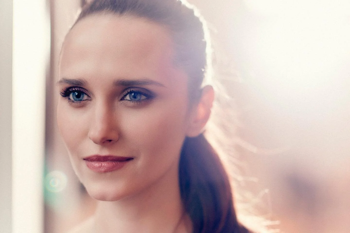 Outtakes from a corporate shoot I was working on from #precovidtimes⁣
⁣
Makeup and hair @sadafmakeupuk ⁣
Photographer @matthewjosephphoto 
Digi Assistant @phillbradley 
Model @elena_vladyuk ⁣
⁣
#makeupartist #makeup #mua #beauty #makeuplover #makeupa