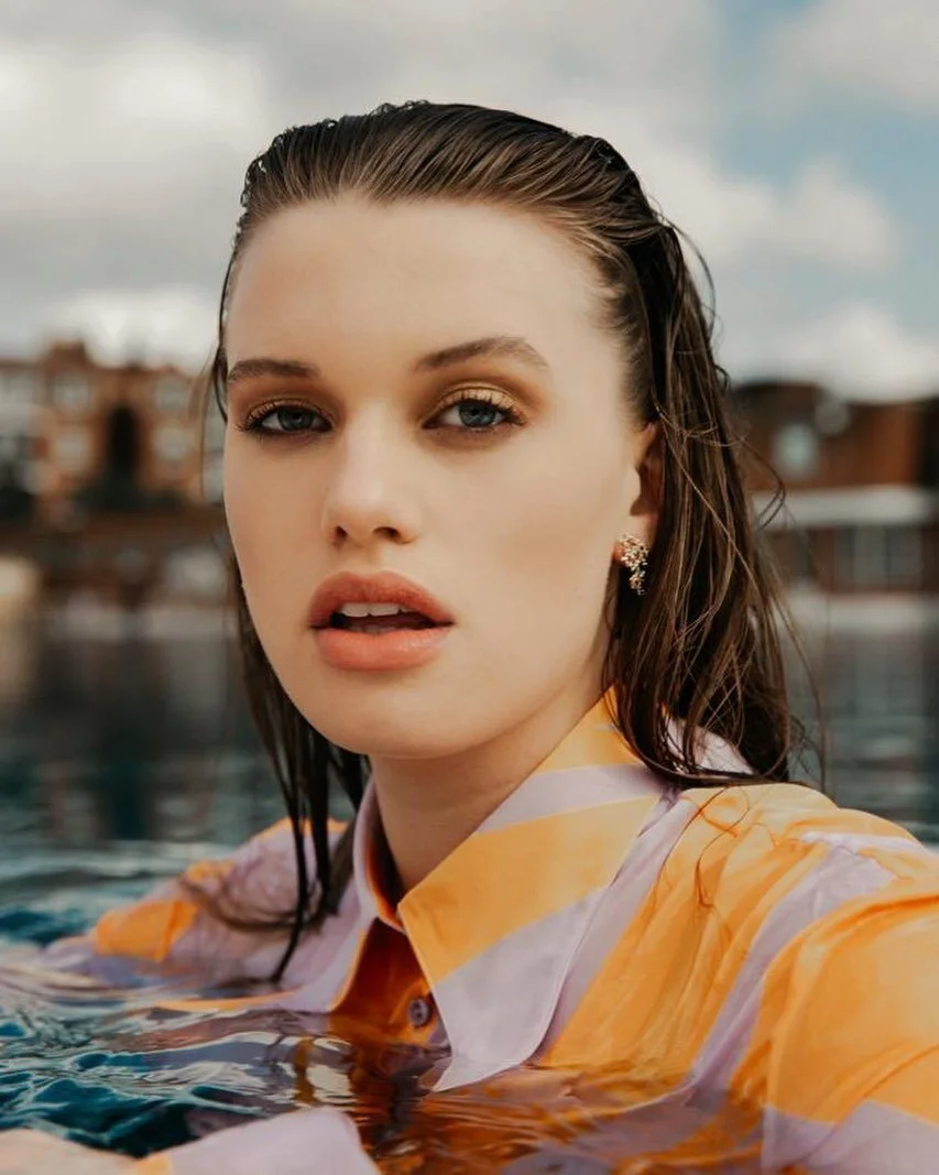 No Diving⁣
Fashion editorial story I had the pleasure of doing makeup and hair for at @parliament_hill_lido published today in @solstice_mag ⁣
⁣
Model @kate.elizxbeth 
Stylist @harrietnicolsonstylist 
Makeup &amp; hair @sadafmakeupuk 
Photography @am