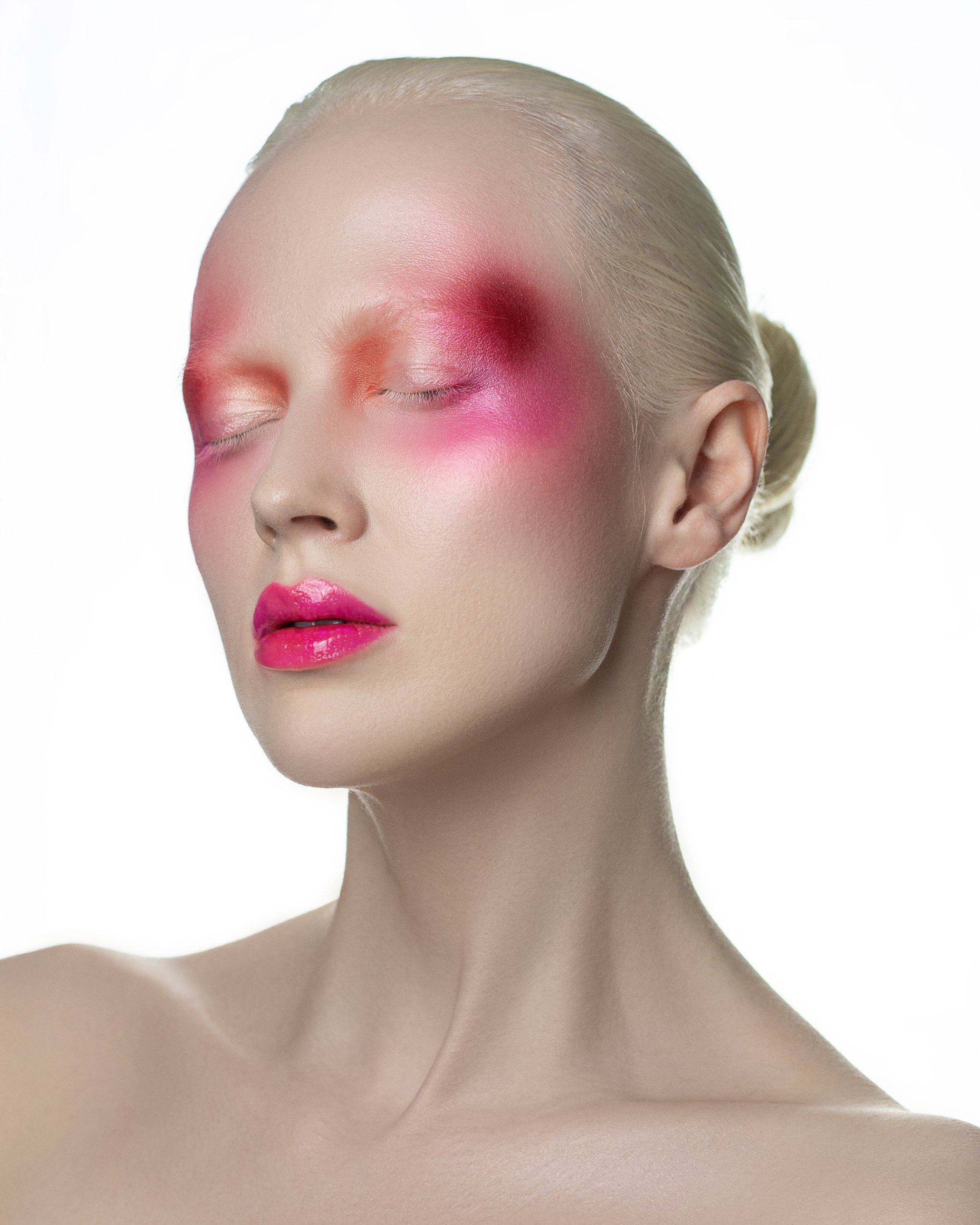 Sarah @zebedeetalent x @potoczna x @sadafmakeupuk 05.jpg