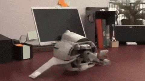 NUMERO-6---TRANSFORMER---LA-POSTE-(2009)-_-PARTIZAN-CLASSICS.gif