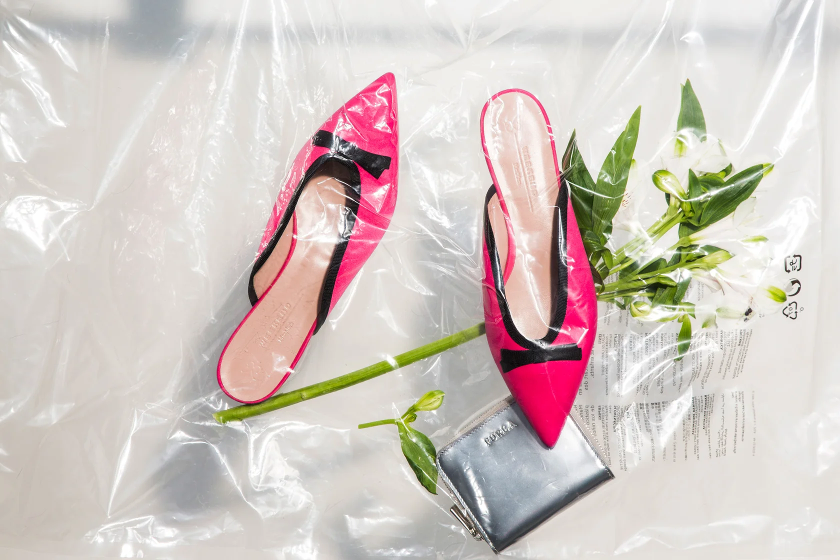 ‘Glamour Essentials‘ for Under The Line