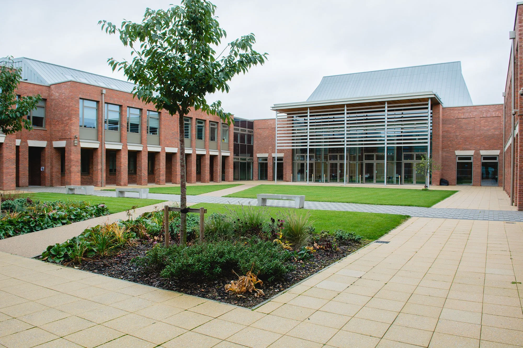 [WEB] PROJ_ONE-01.jpg