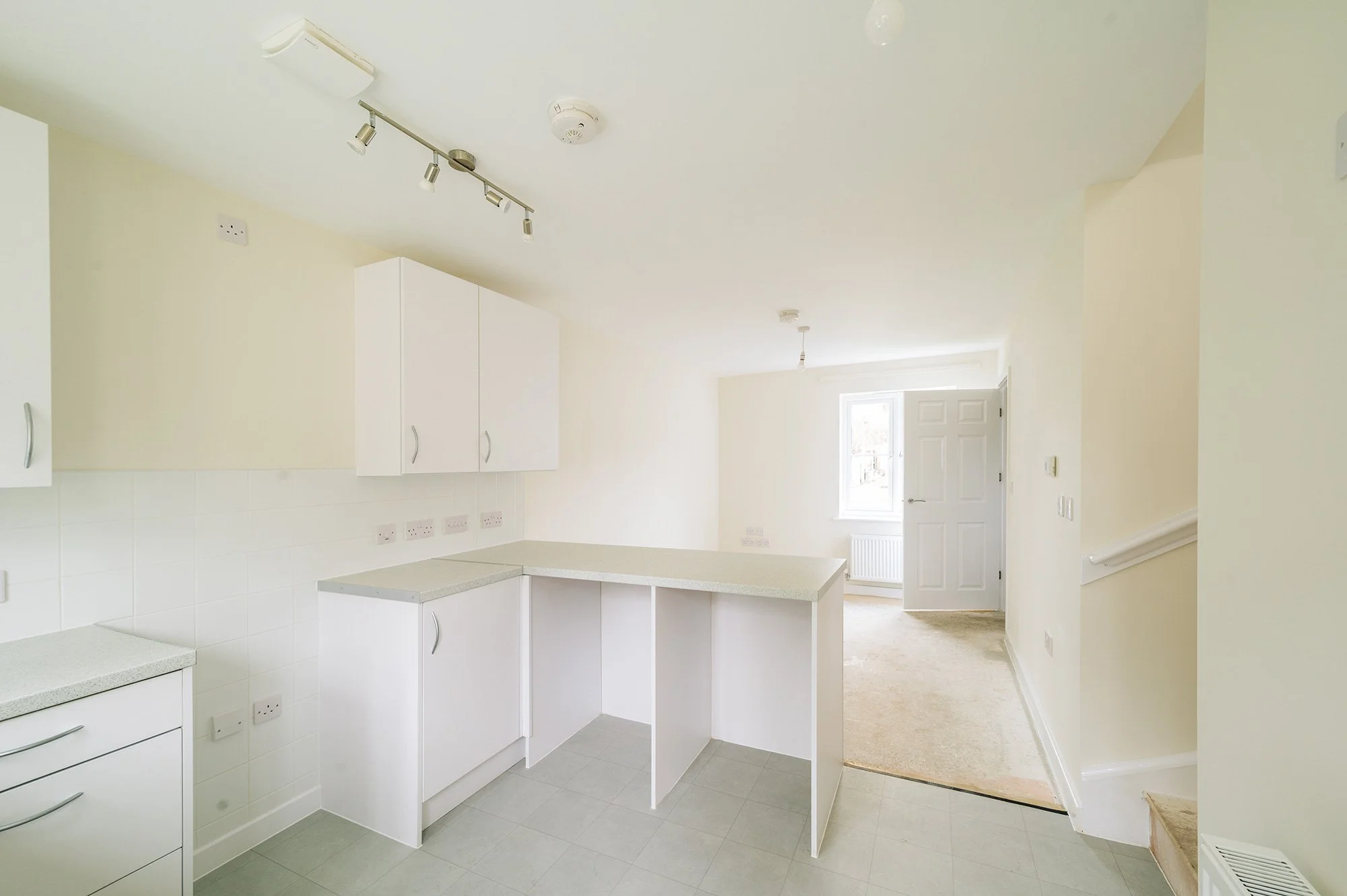 [WEB] Crosstree-04.jpg