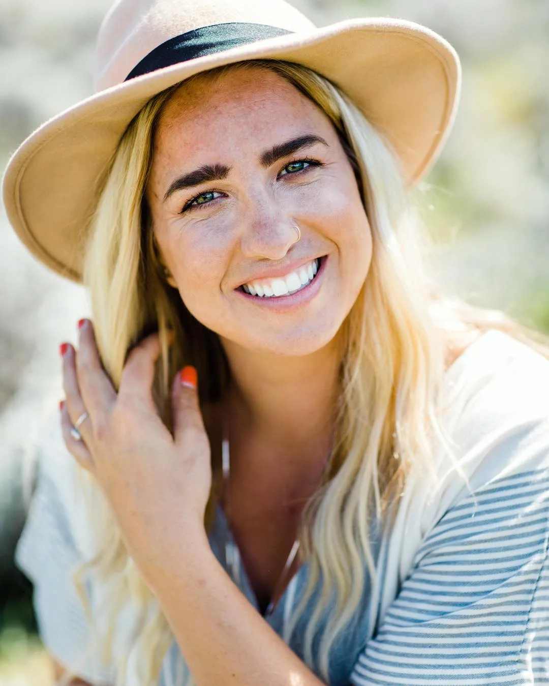 How to Set &amp; Achieve Your Goals - Jenna Kutcher