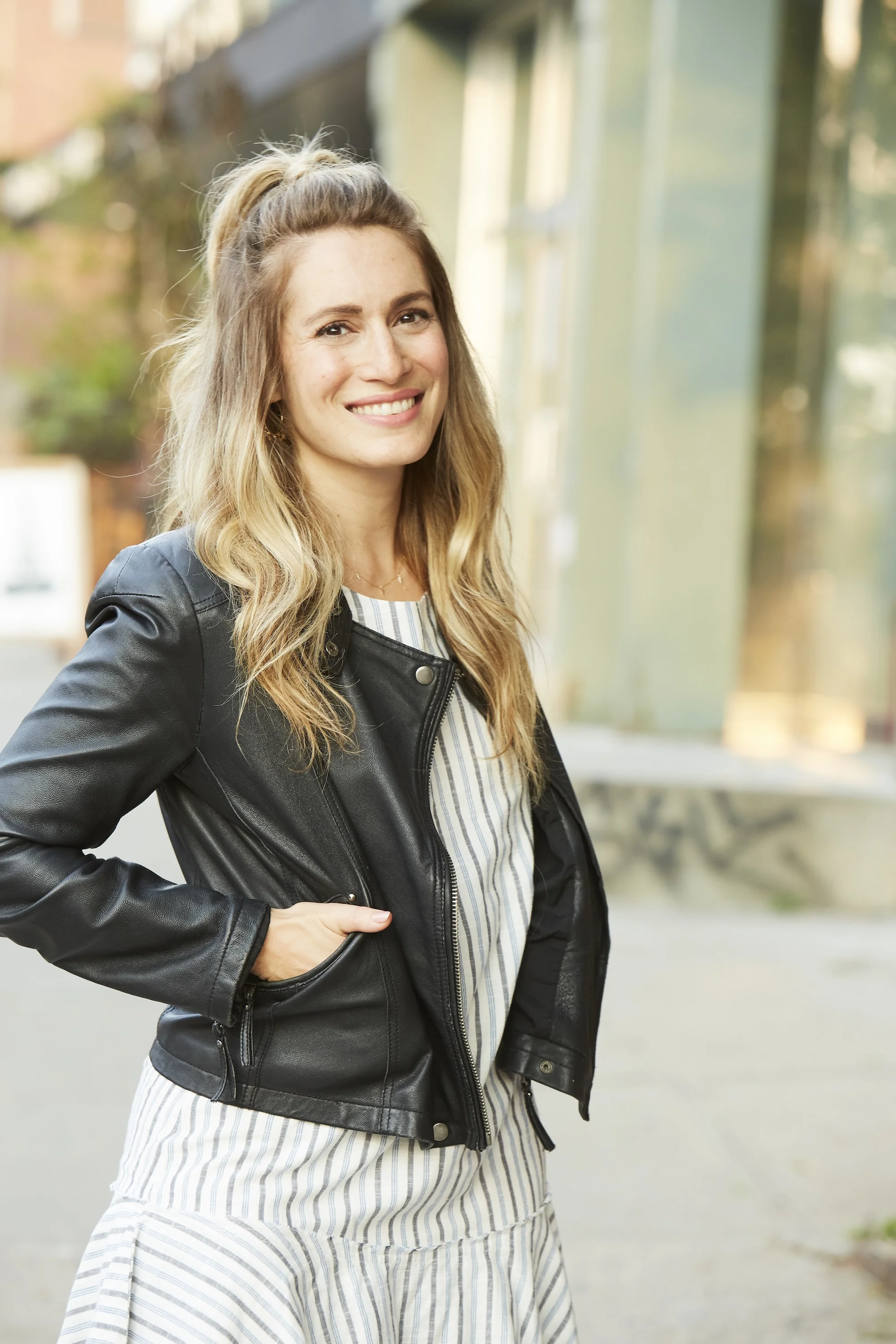 How to Step Into Your Intuition - Robyn Youkilis