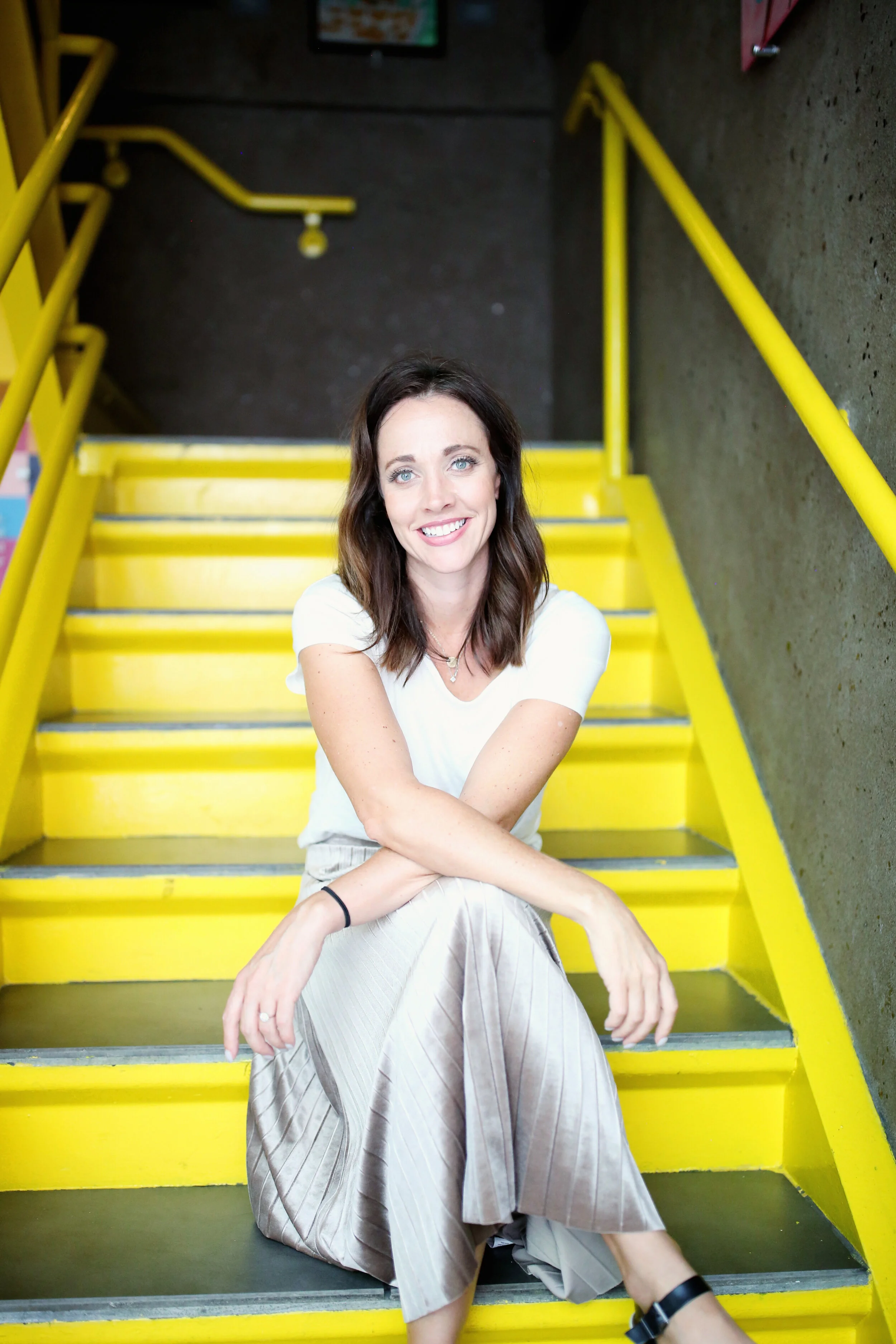 How a School Teacher Grew a 7 Figure Online Product Based Business - Alison Prince