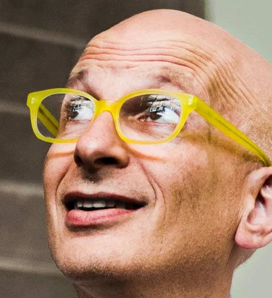 Seth Godin's Must Listen Advice on Trusting Yourself, Mastering the Practice &amp; Becoming the Generous Person You Want to Be