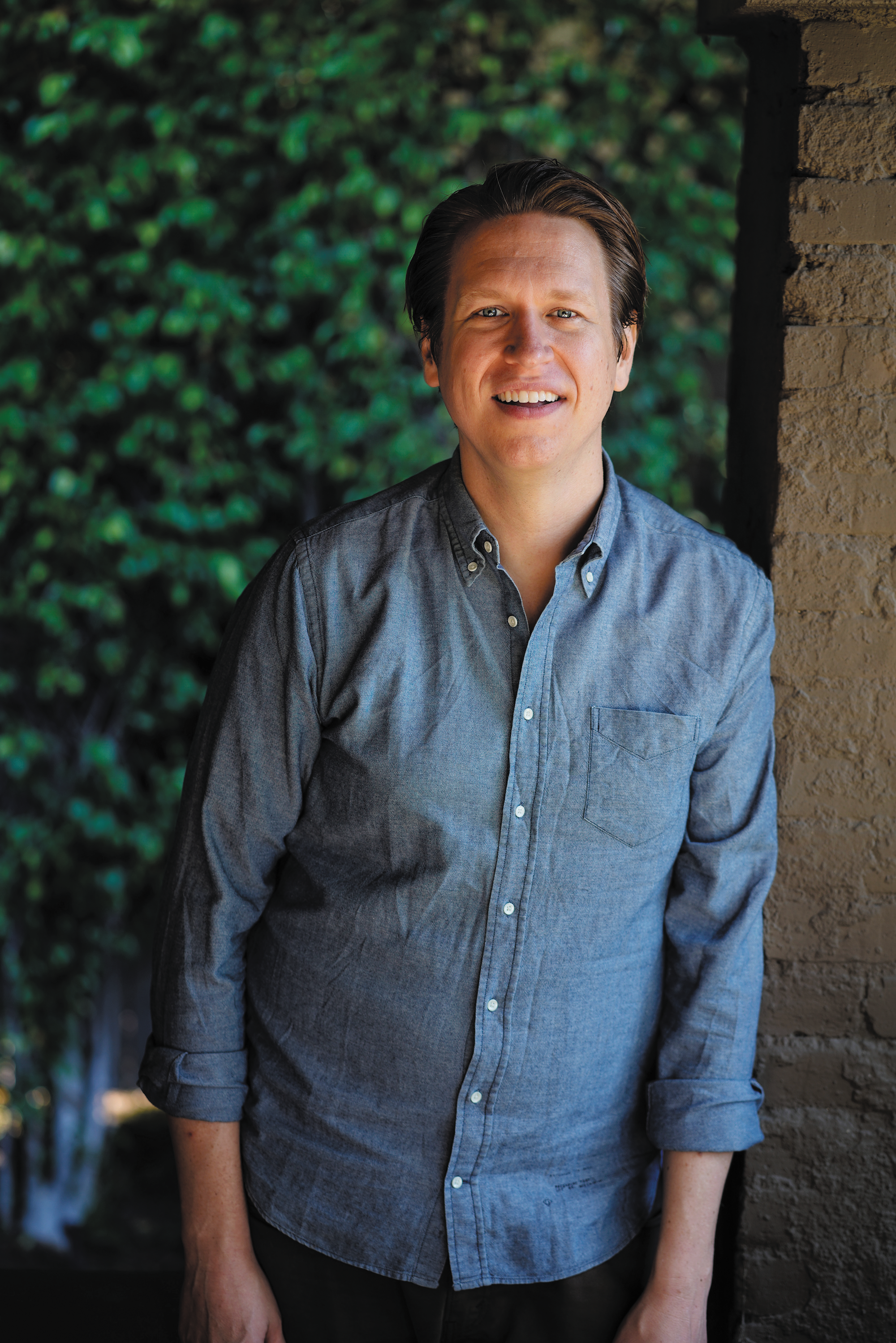 How Pete Holmes Found Inner Peace, Happiness &amp; a Sense of Self on the Road to Comedy