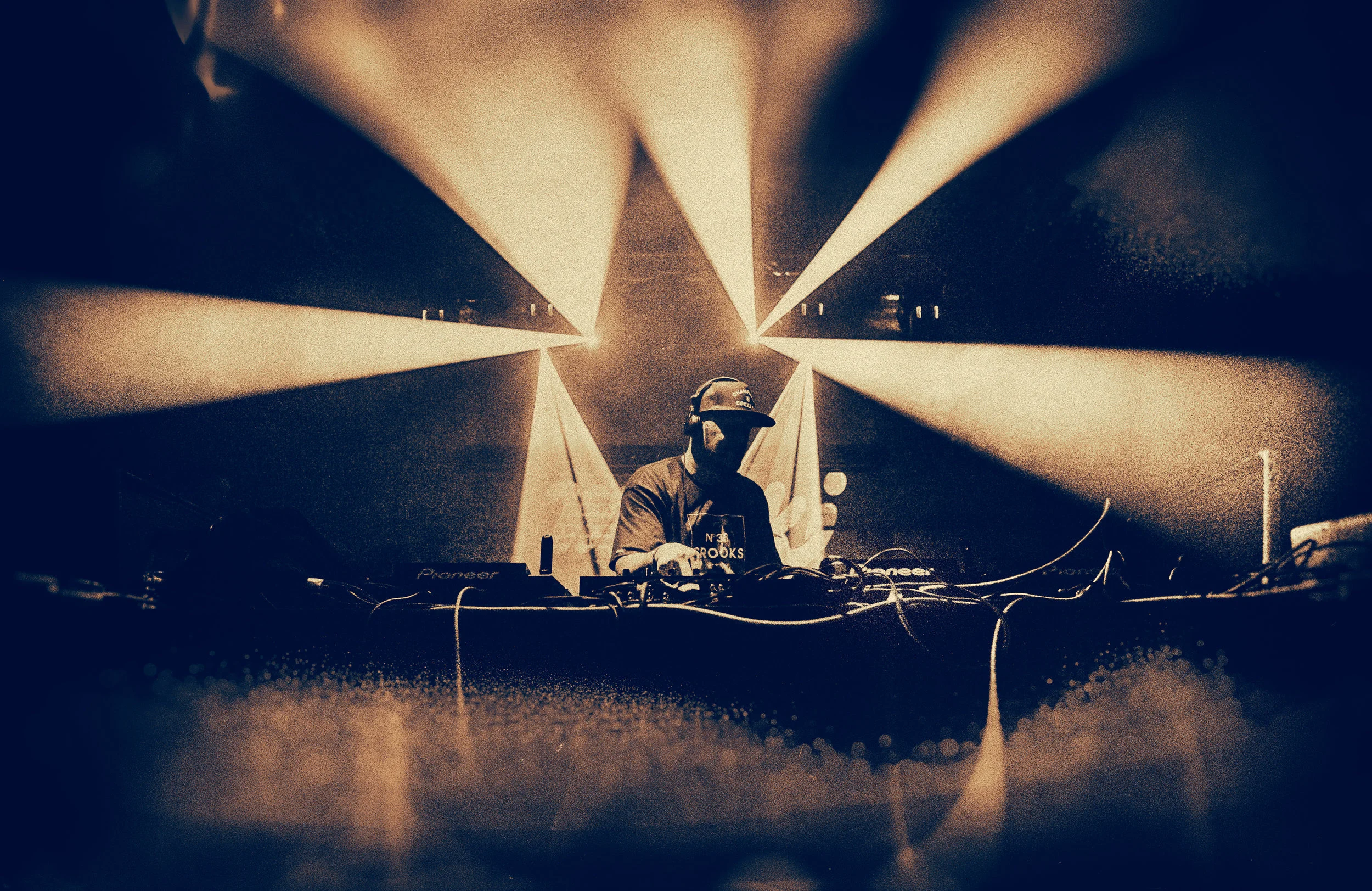 FABRIC01.05.2015-9.jpg
