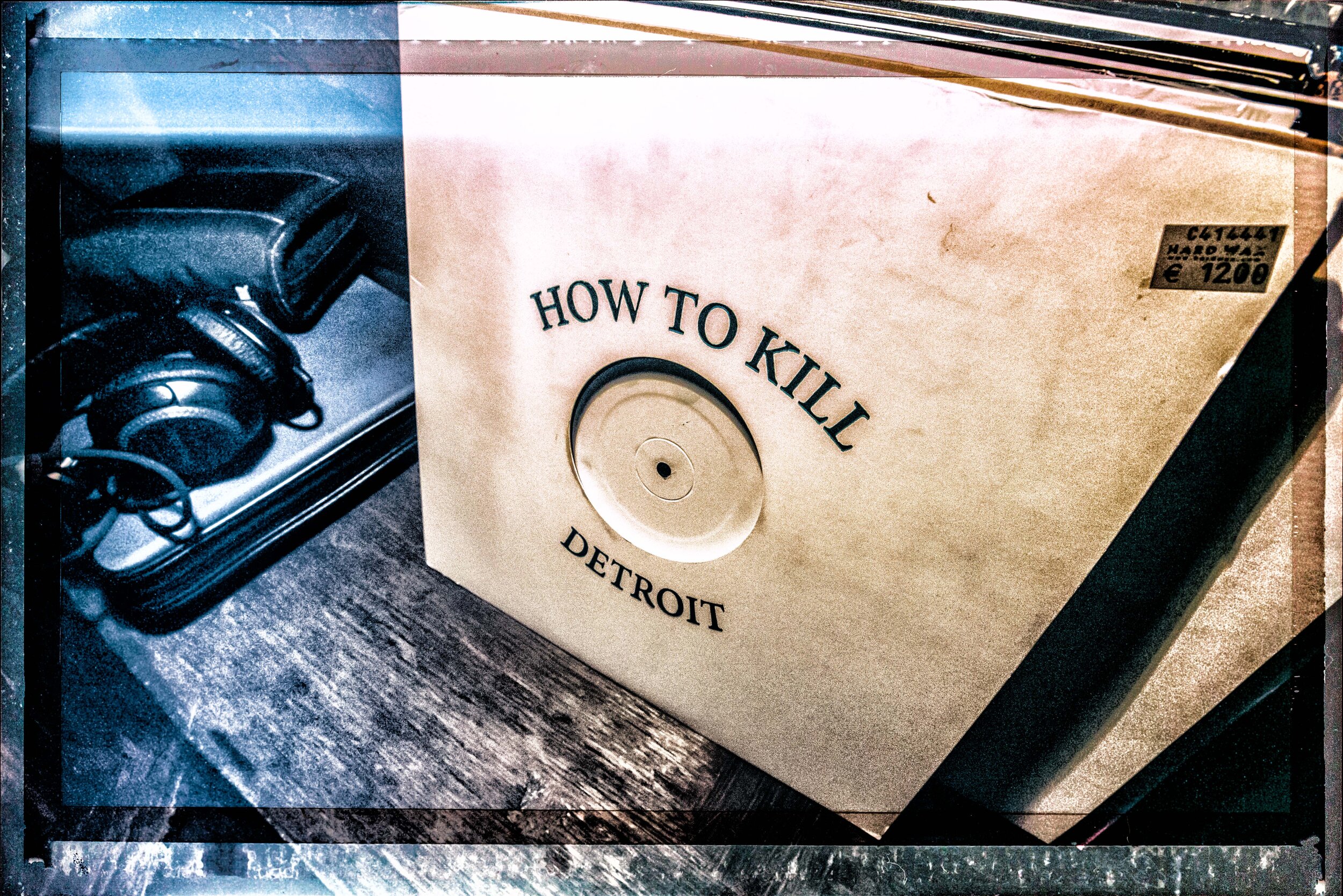 DETROIT Metallic Print 