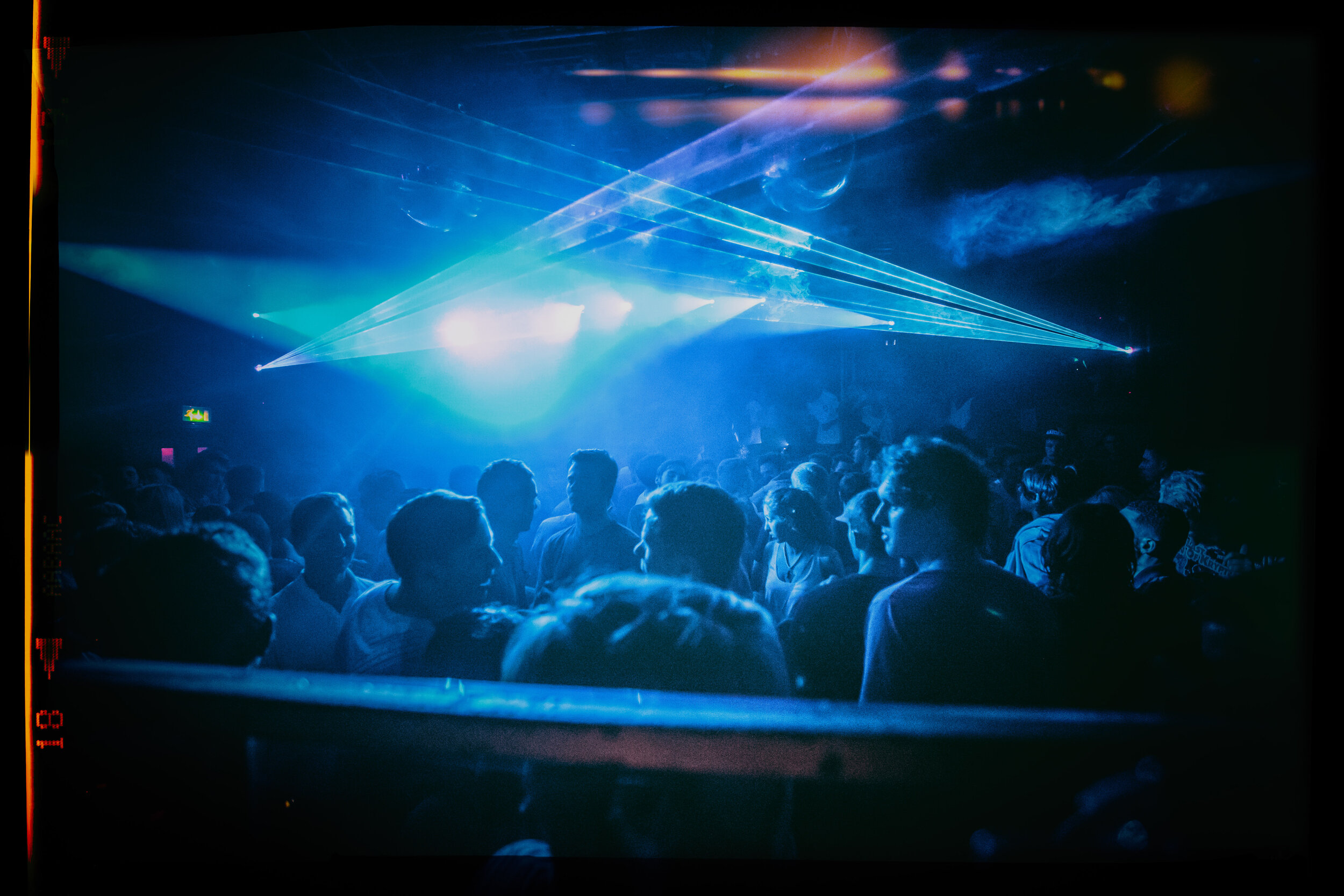 RETRO DANCE Metallic Print 