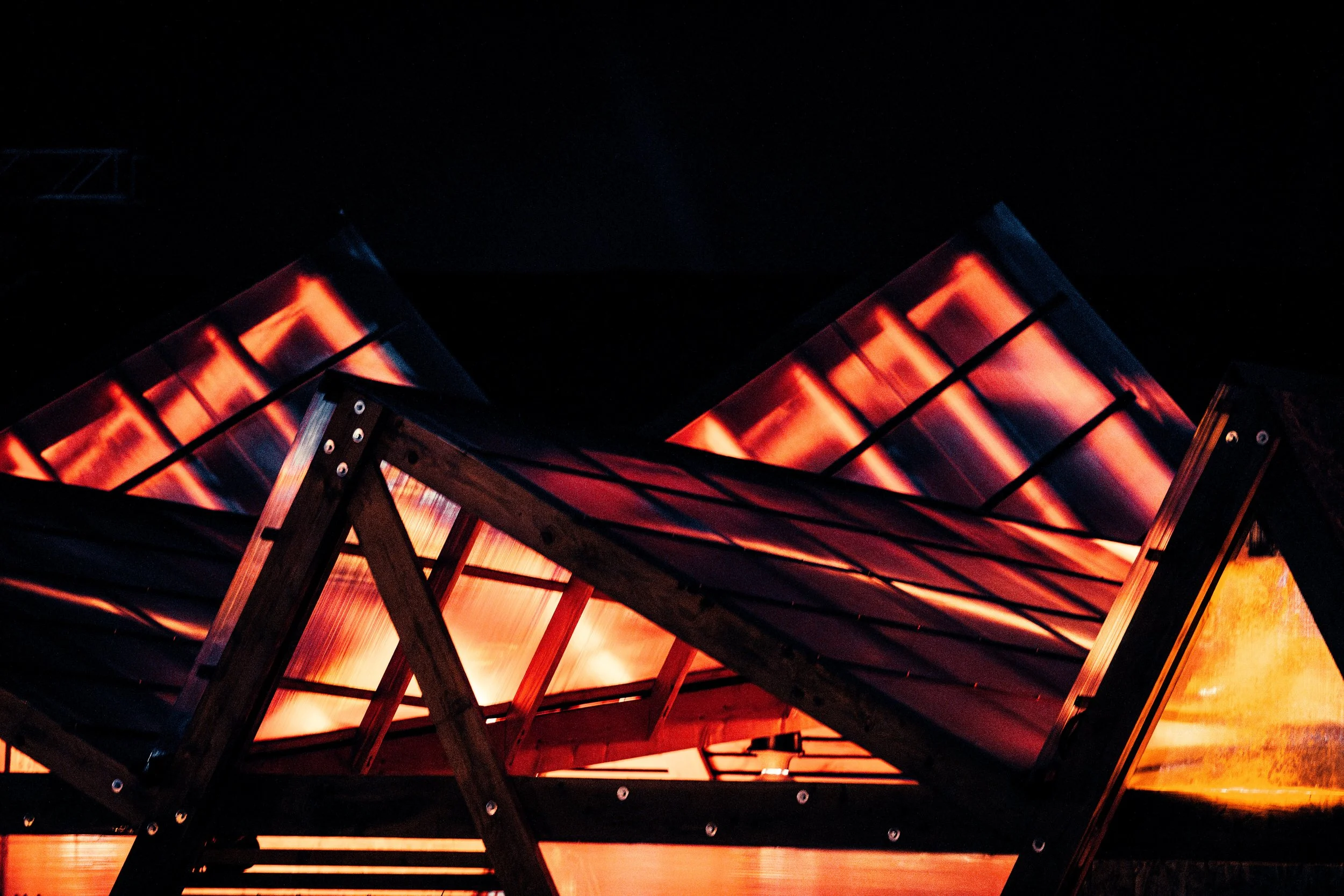 SHANGRI-LA 2025.GLASTO.SARAHGINN.74.jpg