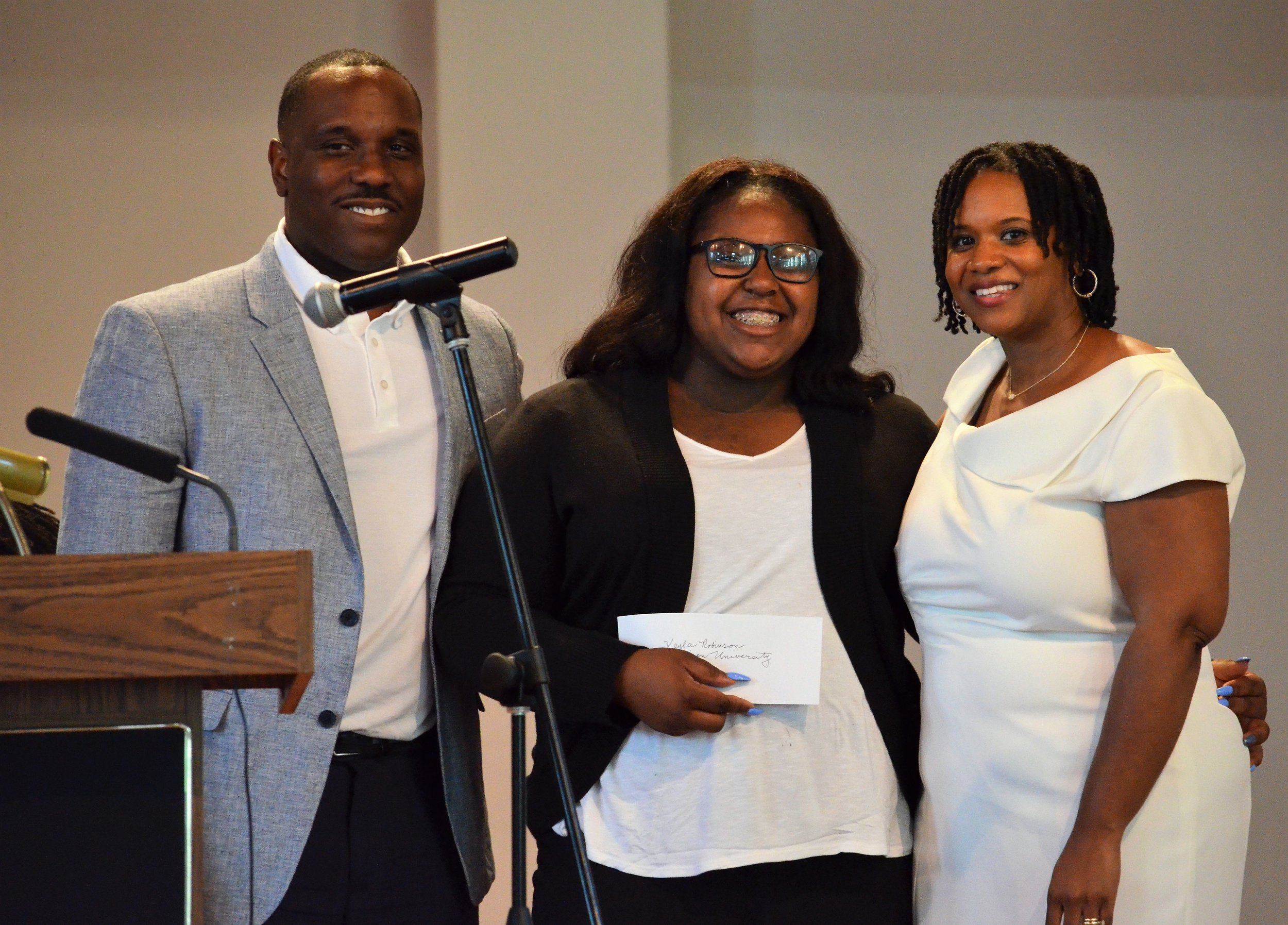  (Left to right) Kamuzu Saunders, son and family representative of Dr. Jowava Morrow; Kayla Robinson (Dr. Jowava Morrow Book Scholarship Award recipient); and Yaminah Leggett-Wells. Kayla is attending The American University in Washington, D.C. 