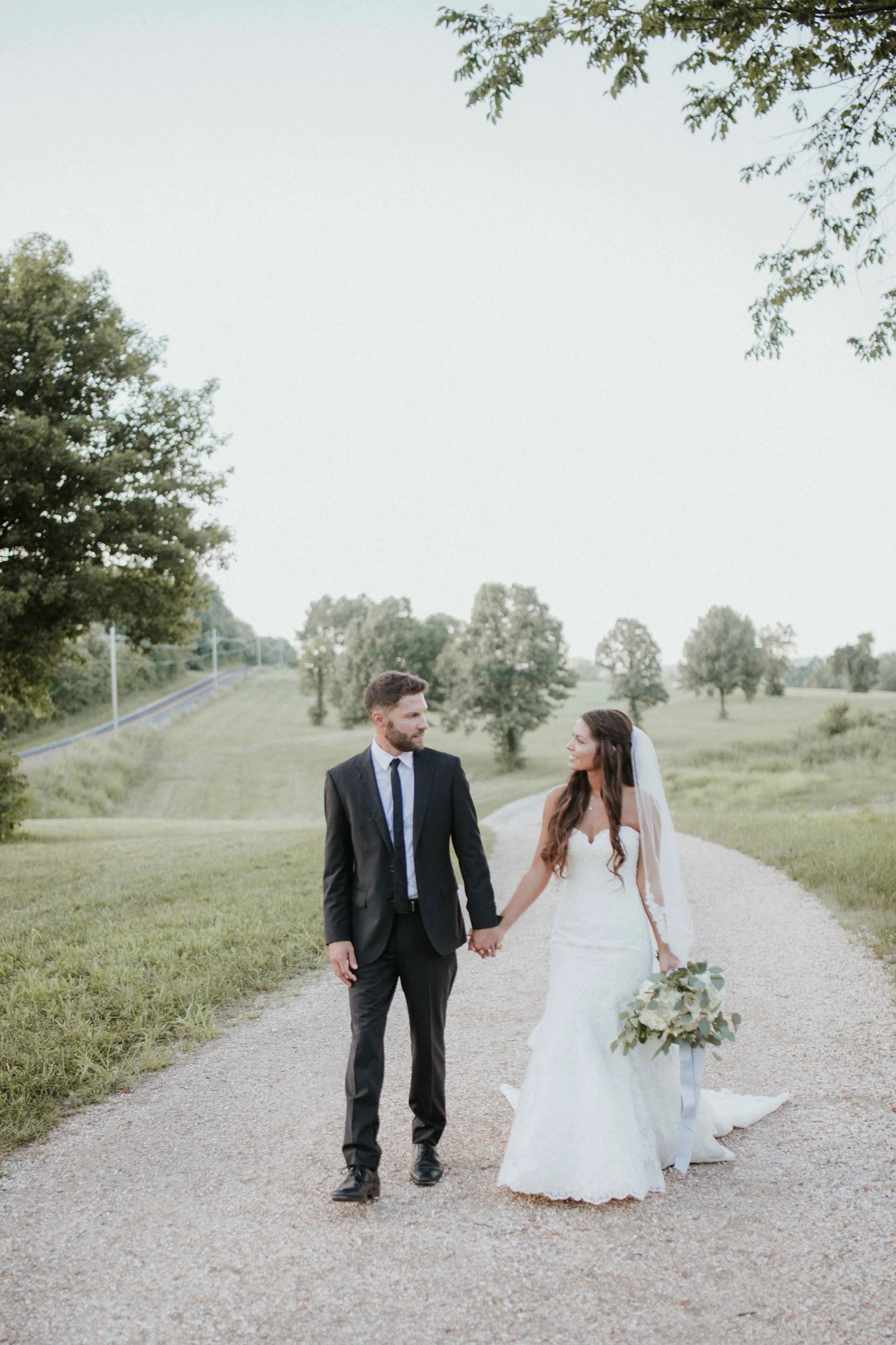 Northwest Arkansas Destination Wedding Photographer-1-2.jpg
