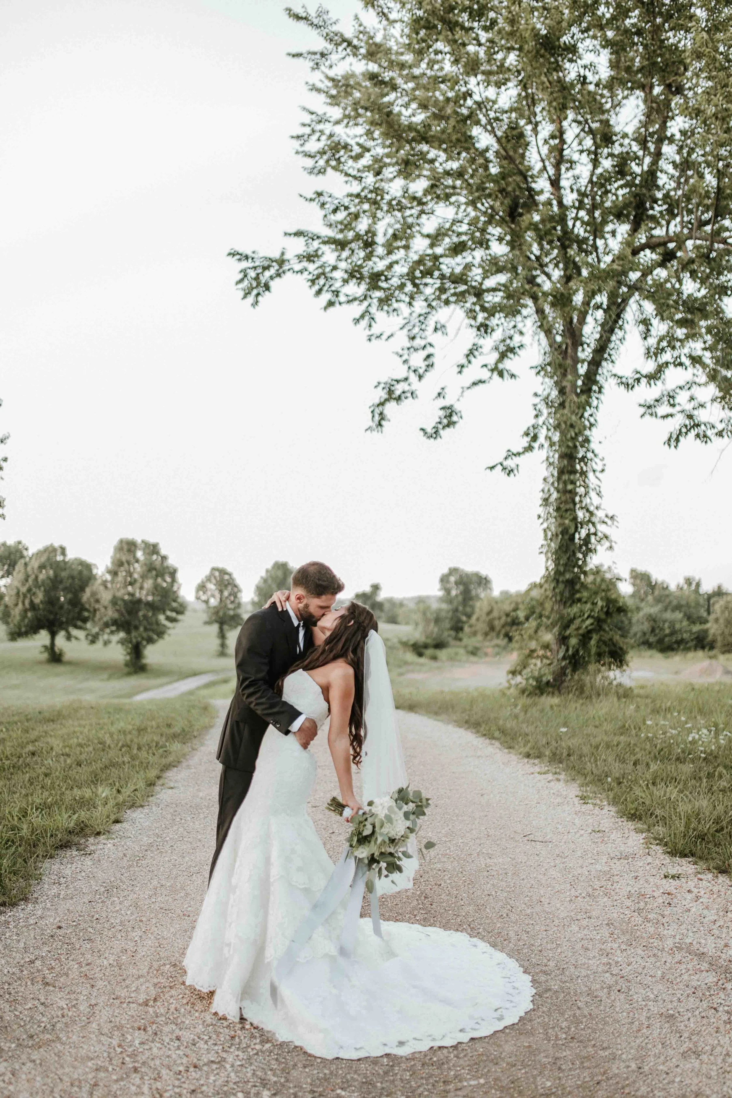 Northwest Arkansas Destination Wedding Photographer-1-11.jpg