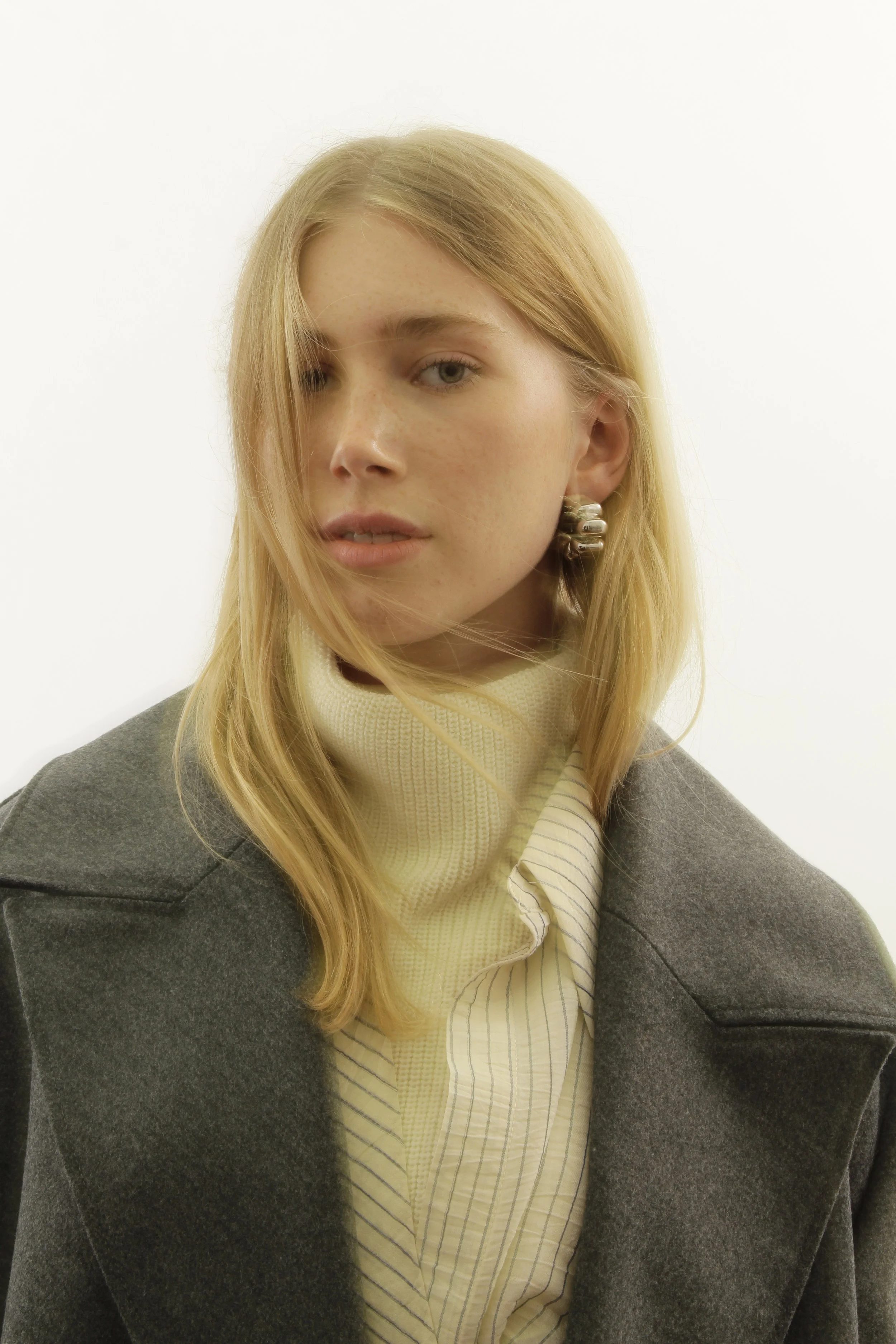 AW22_ECOMM LOOKS6991.jpg