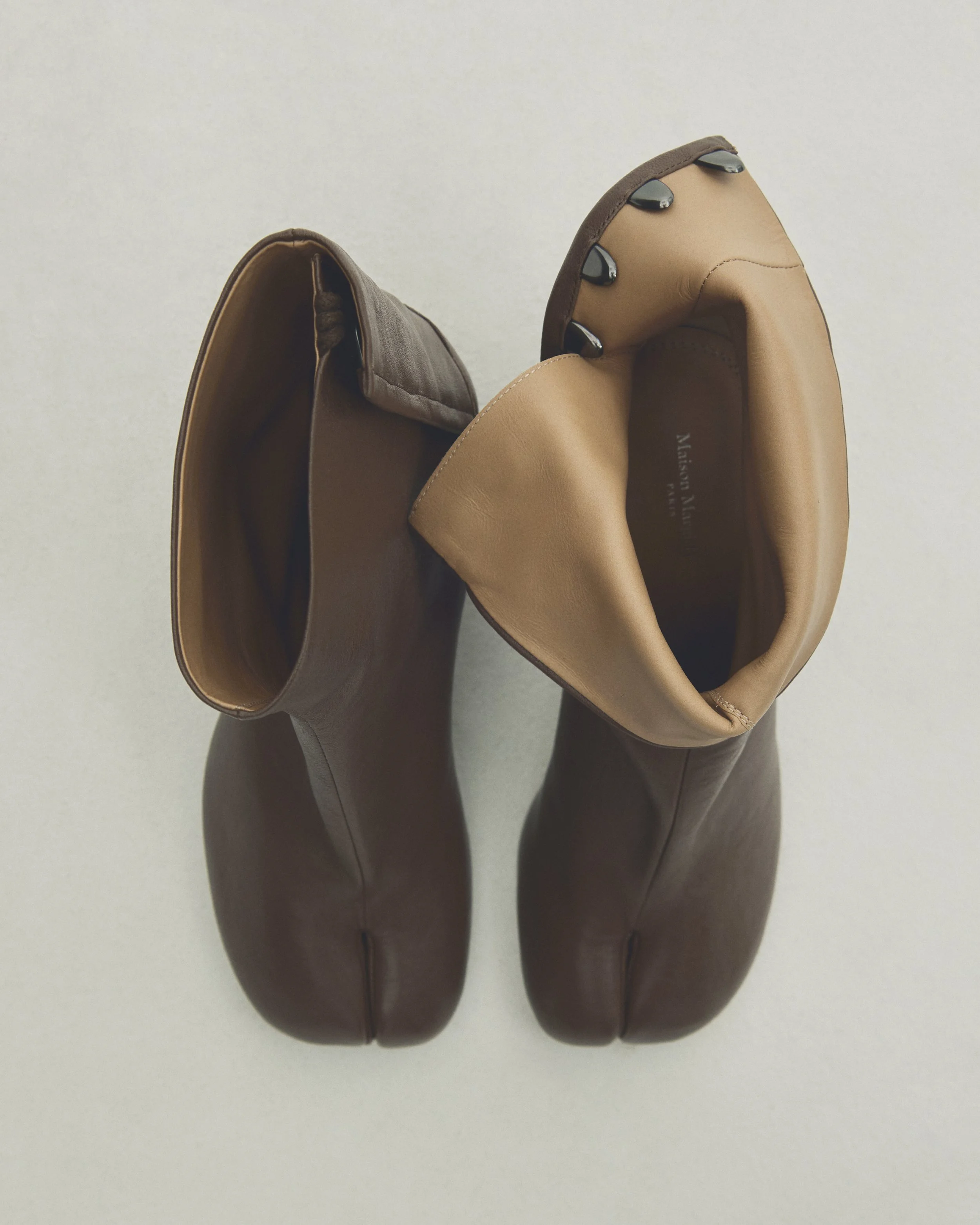 Julian Editorial fw253516.jpg