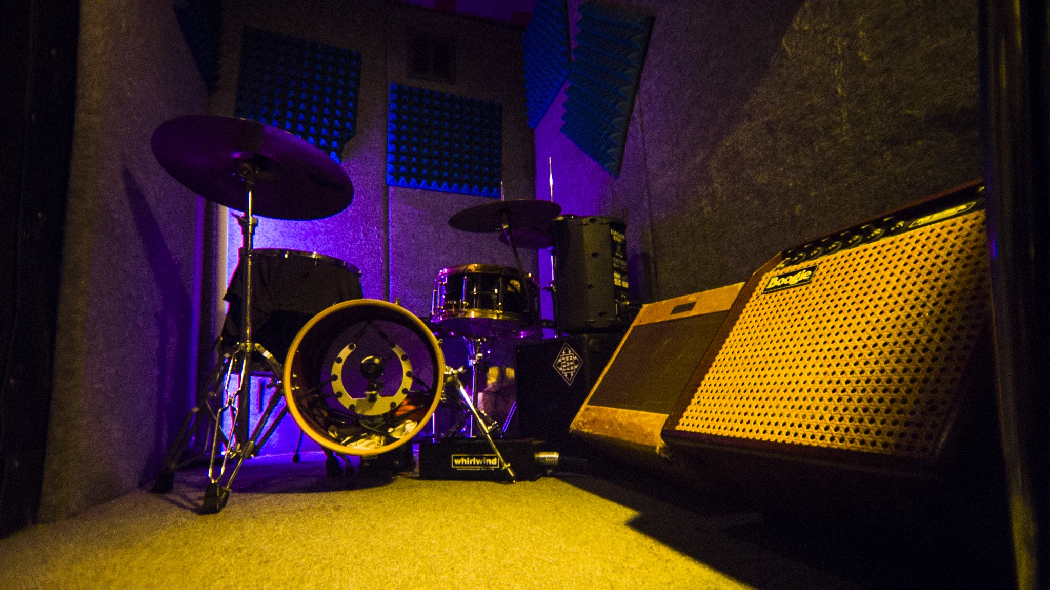 Taste sounds tracking booth for drums, bass, guitar, keys, TAMBOURINE and vocalS