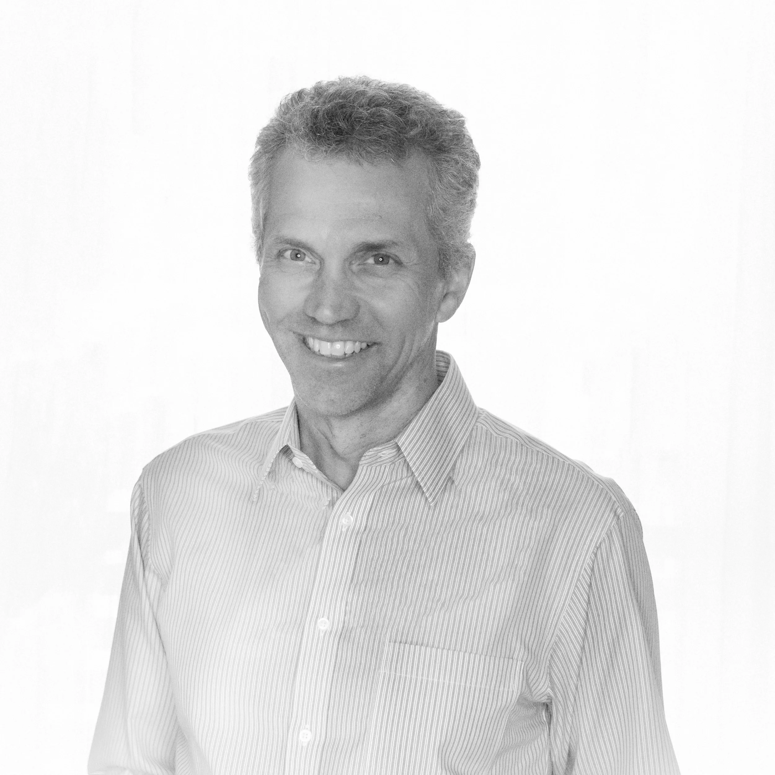 rob9364bw.jpg