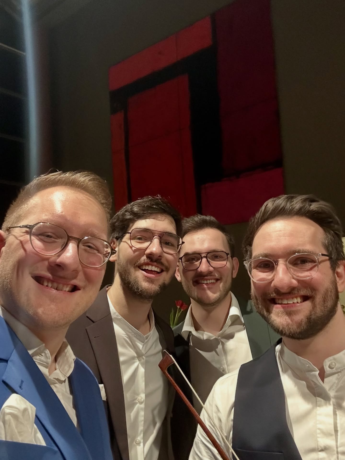 Was f&uuml;r ein Abend ✨
Heute durften wir ein wundersch&ouml;nes Konzert in Herdecke bei der Werner Richard und Dr. Carl @doerken_stiftung spielen.
Ein Ort, an dem Musik und Kunst auf besondere Weise zusammenkommen. 

Im Anschluss gab es wunderbare 