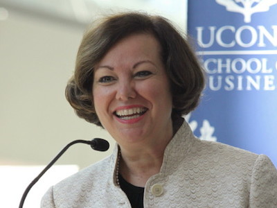 2015-03-06-1425679590-9914351-ValarieGelb400x322-thumb.jpeg