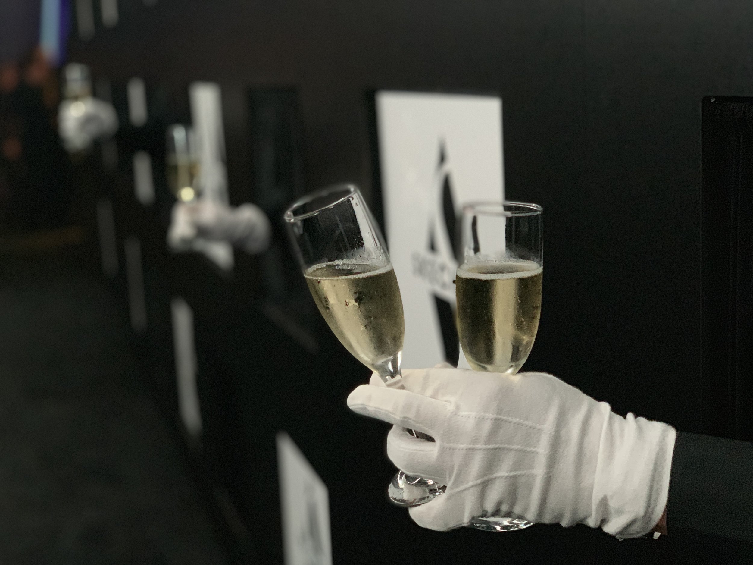 champagne wall Schaffer, the best event hospitality and Catering in Los Angeles.