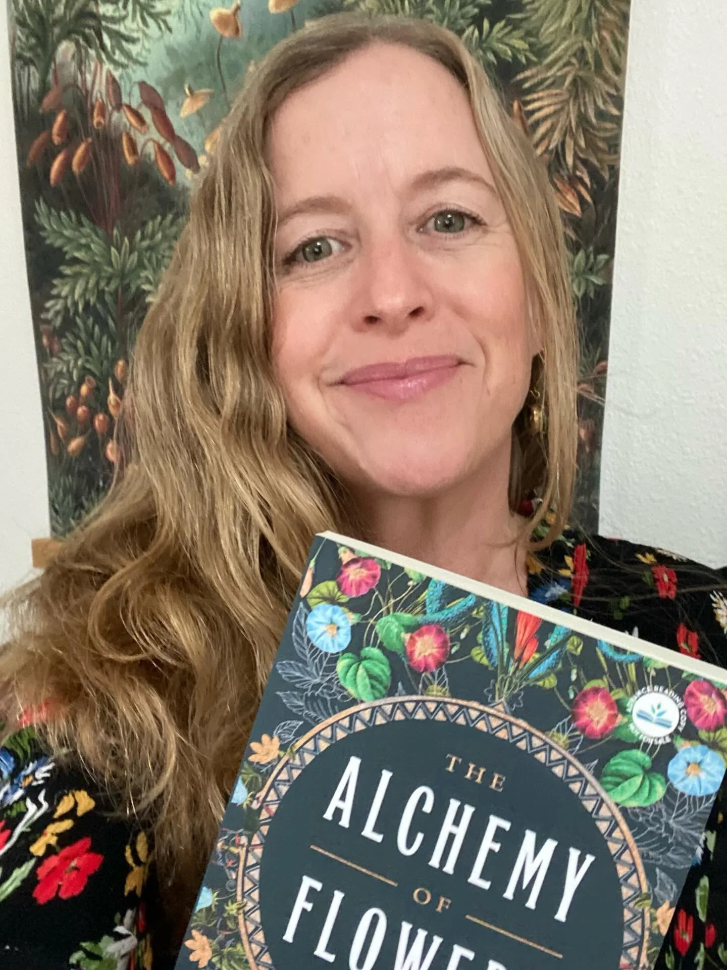 If you haven't read The Alchemy of Flowers yet, here is your friendly nudge! 🪻🗝️🏰 It's only $2.99 on Kindle at the moment!😮🎉 

I have no idea how long this deal will last, possibly hours? Days? It's a mystery to me!🤷&zwj;♀️😂 I'd be thrilled if