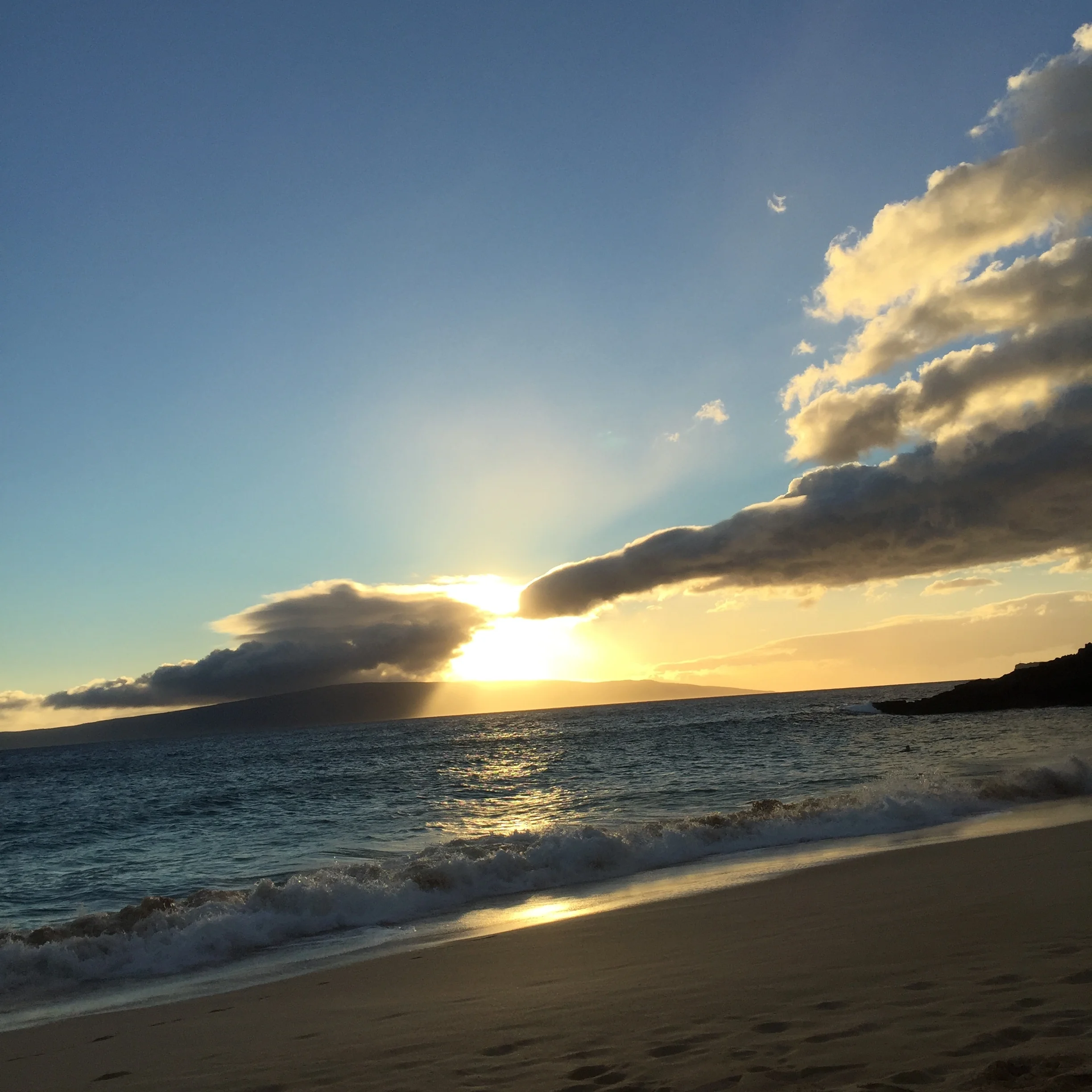 Waves of mercy.  Foaming with grace.  The ocean.  And me.  And Maui.  Being made deep blue beautiful new every day.