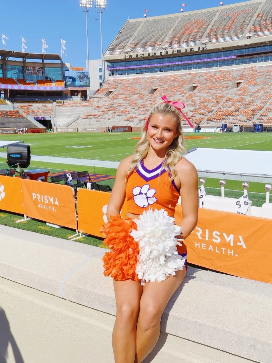 Celebrating our ladies in sports today &amp; everyday!!! Happy #NATIONALWOMENINSPORTSDAY 🧡💜