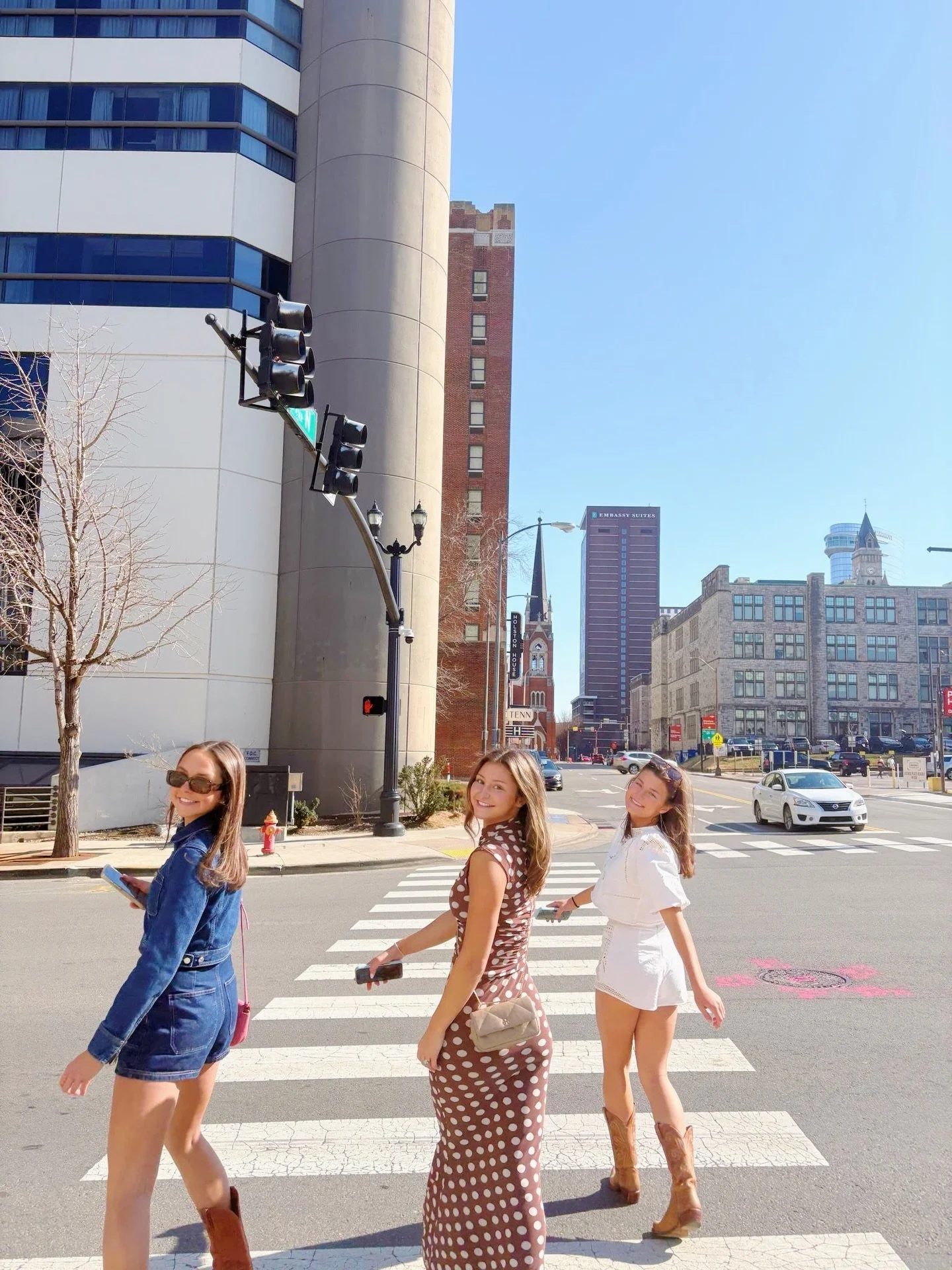 Between a half marathon, white coat ceremony, and so many travels&hellip; our girls were on the move this weekend!! 🏃&zwj;♀️🩵

Let&rsquo;s make it a great week ladies!!!!

#CLEMSONTRIDELTA #DLAM #TRIDELTA