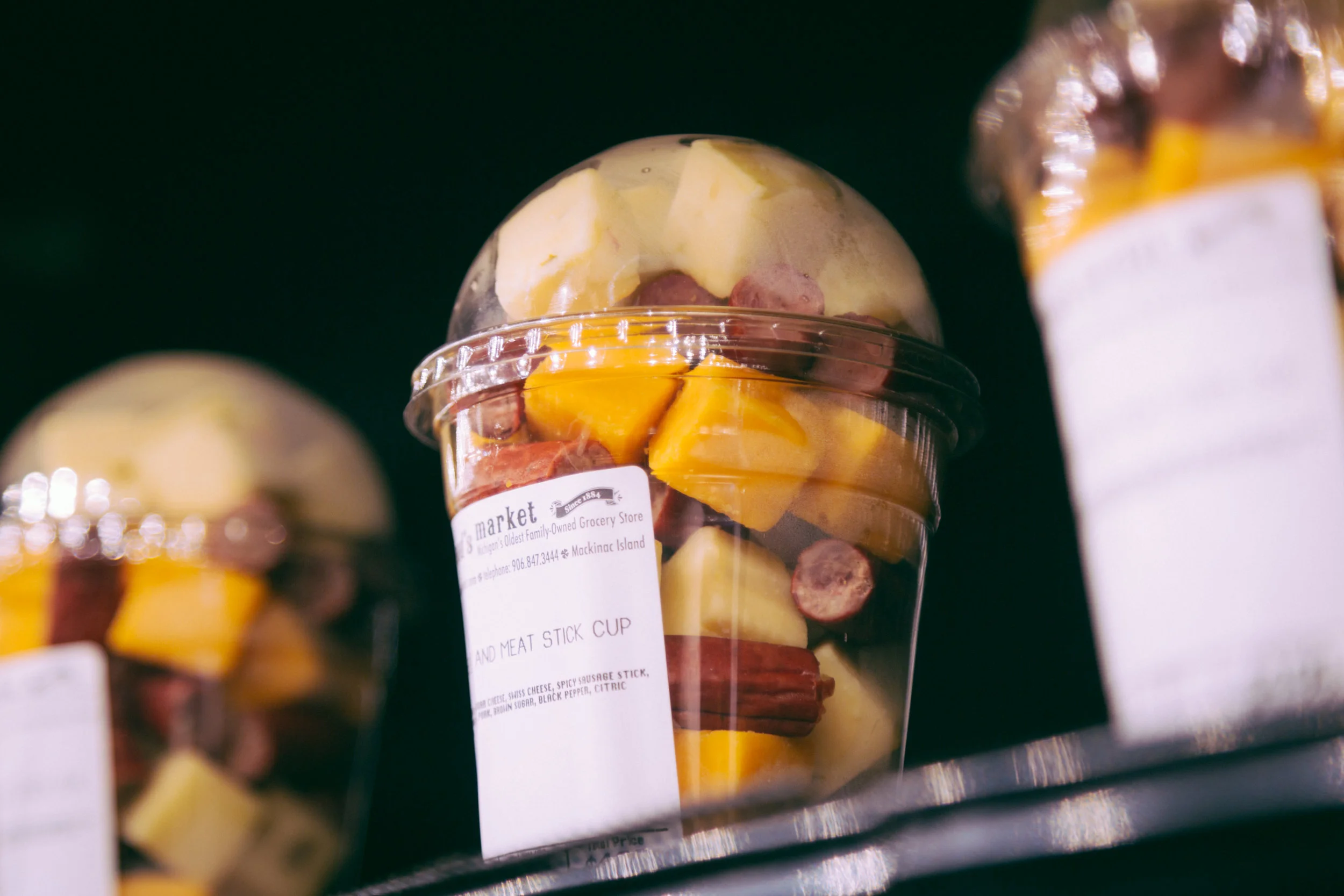Lunch, Snacks to go, Convenience Food, grab and go, protien, meat stick, cheese
