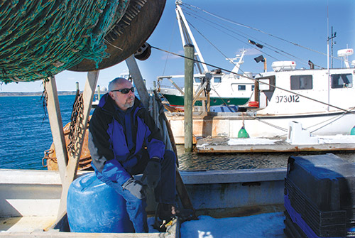 WEB_GoethelOutsideBoat.jpg
