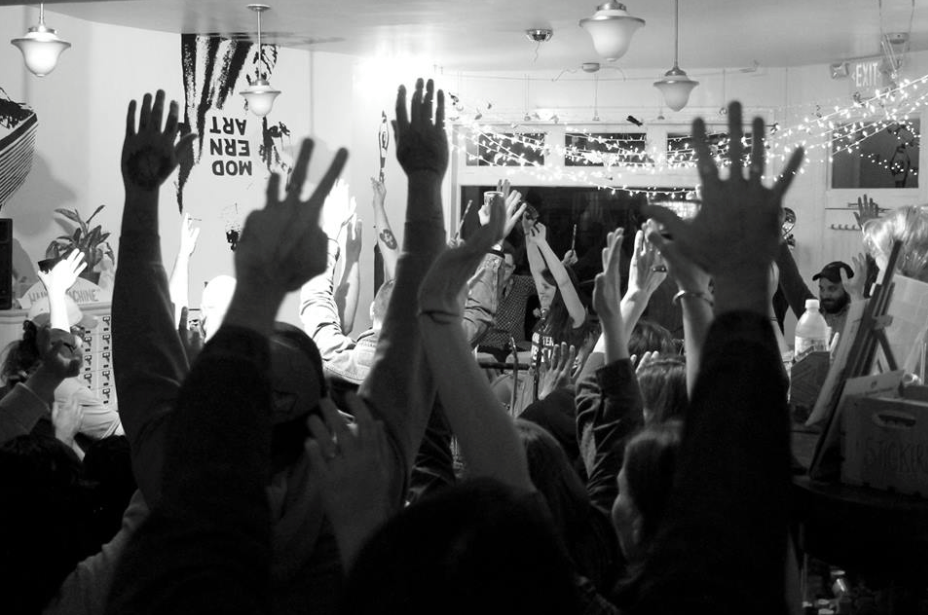 Tiny Modern Concert: Elise Leavy, Mirabelle Skipworth and Tuck Ryan