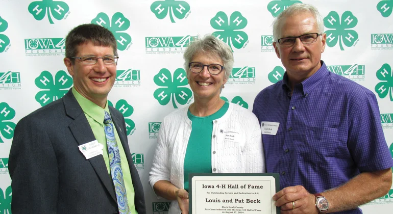 Conservation Stewards Lead by Example: Louis and Pat Beck - Black Hawk and Tama Counties