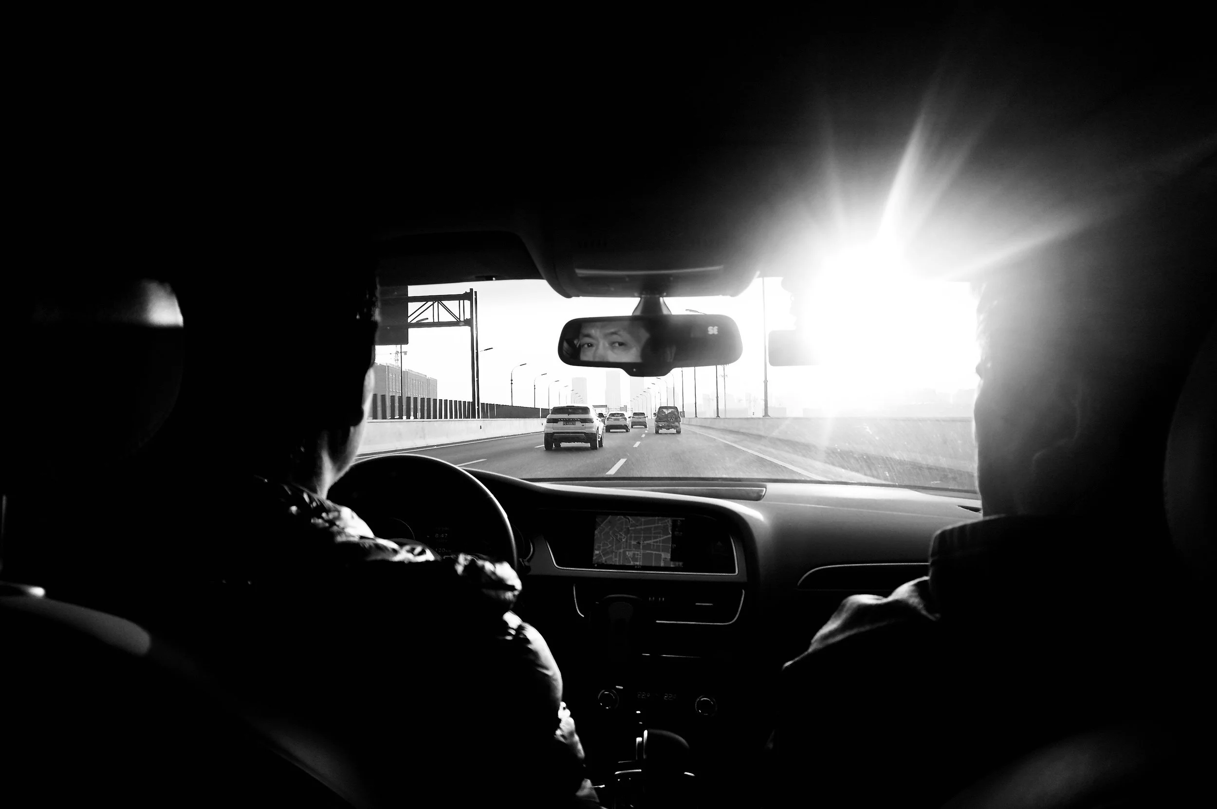 Car’s Rear View Mirror 后视镜