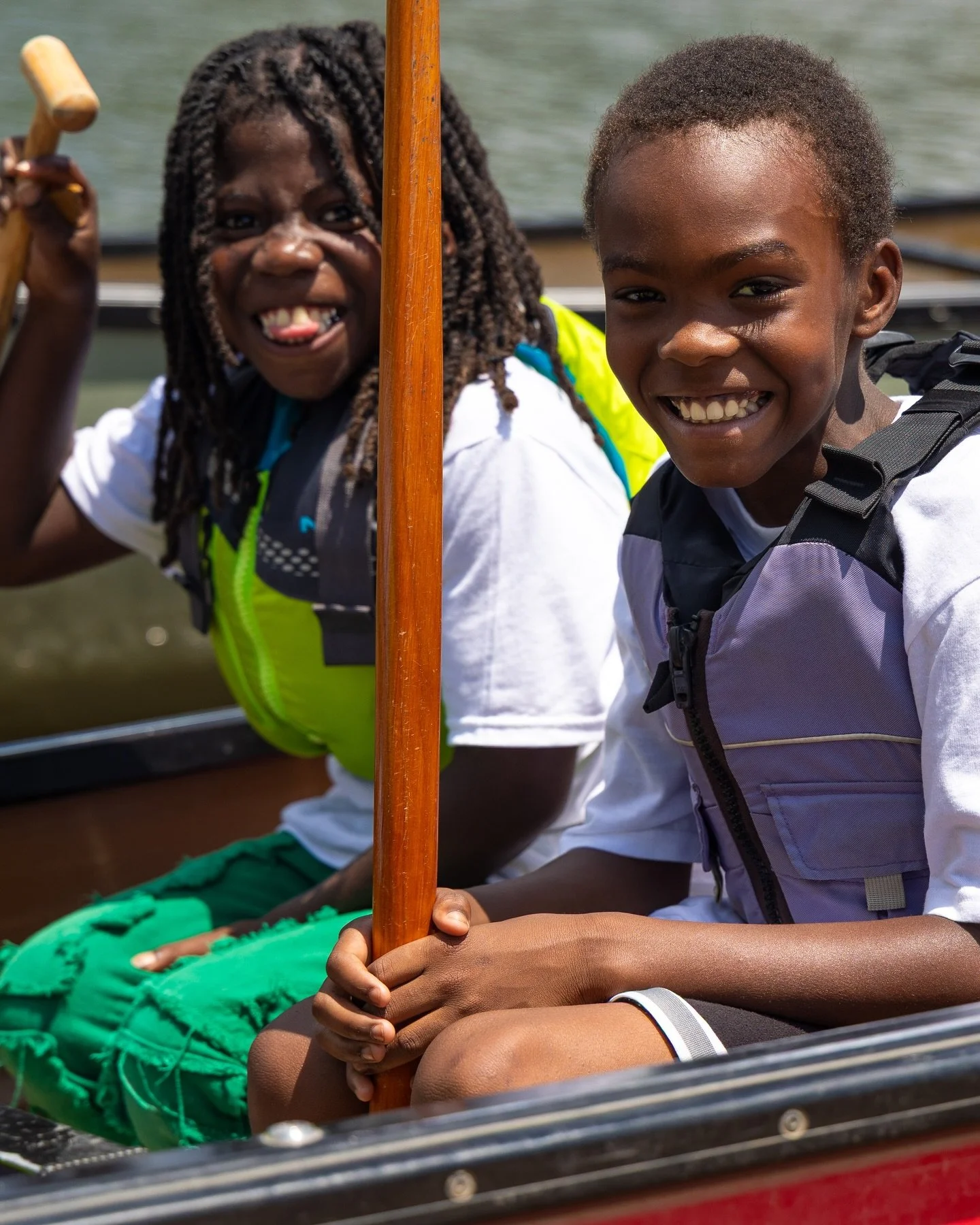 Continuing our countdown of the top 10 moments of the season&hellip;
No. 9: Our Simpson Day of Fun at Simpson Lake - paddling, nature walks, journaling, cucumber canoe carving, and relay races ☀️