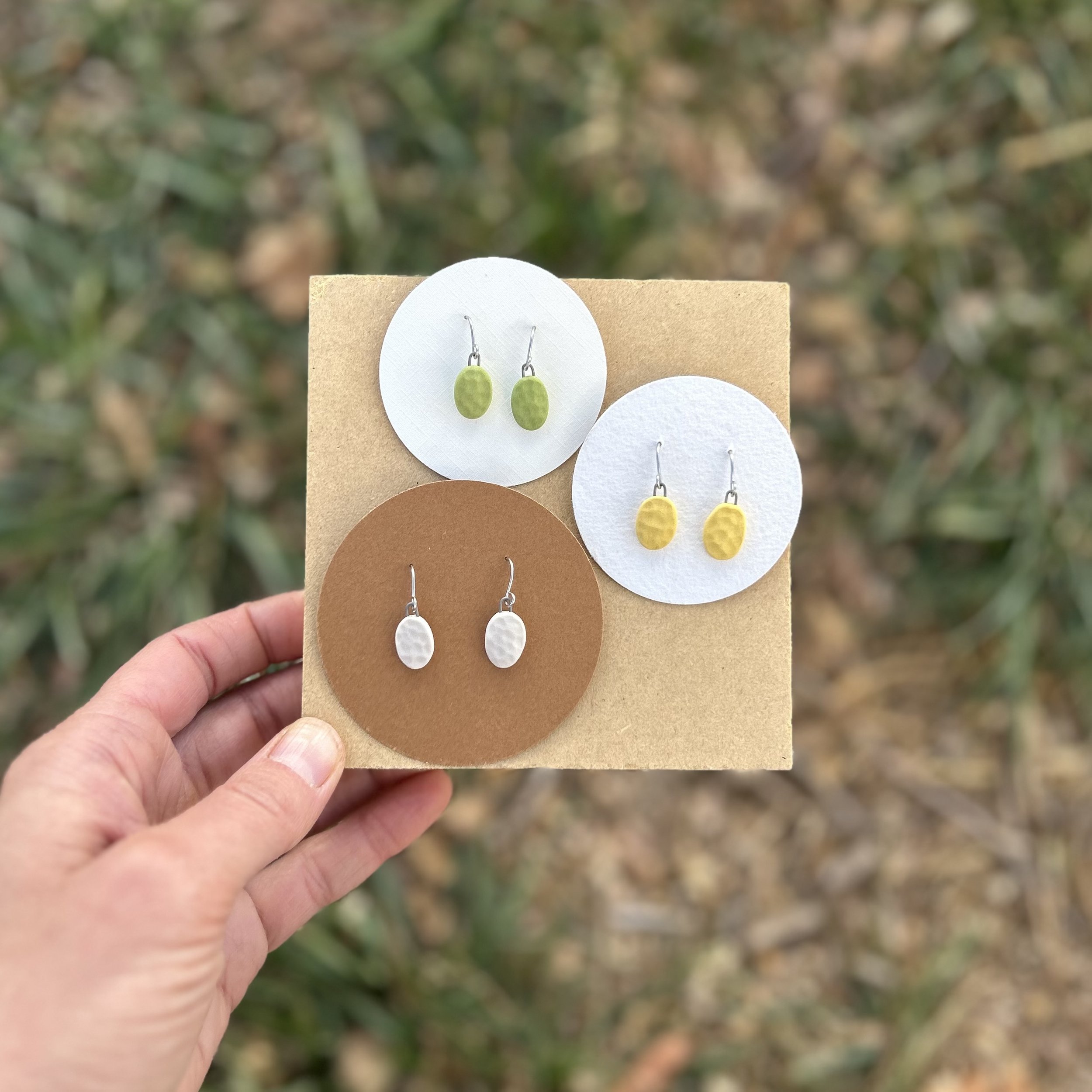 Itty Bitty Ovals