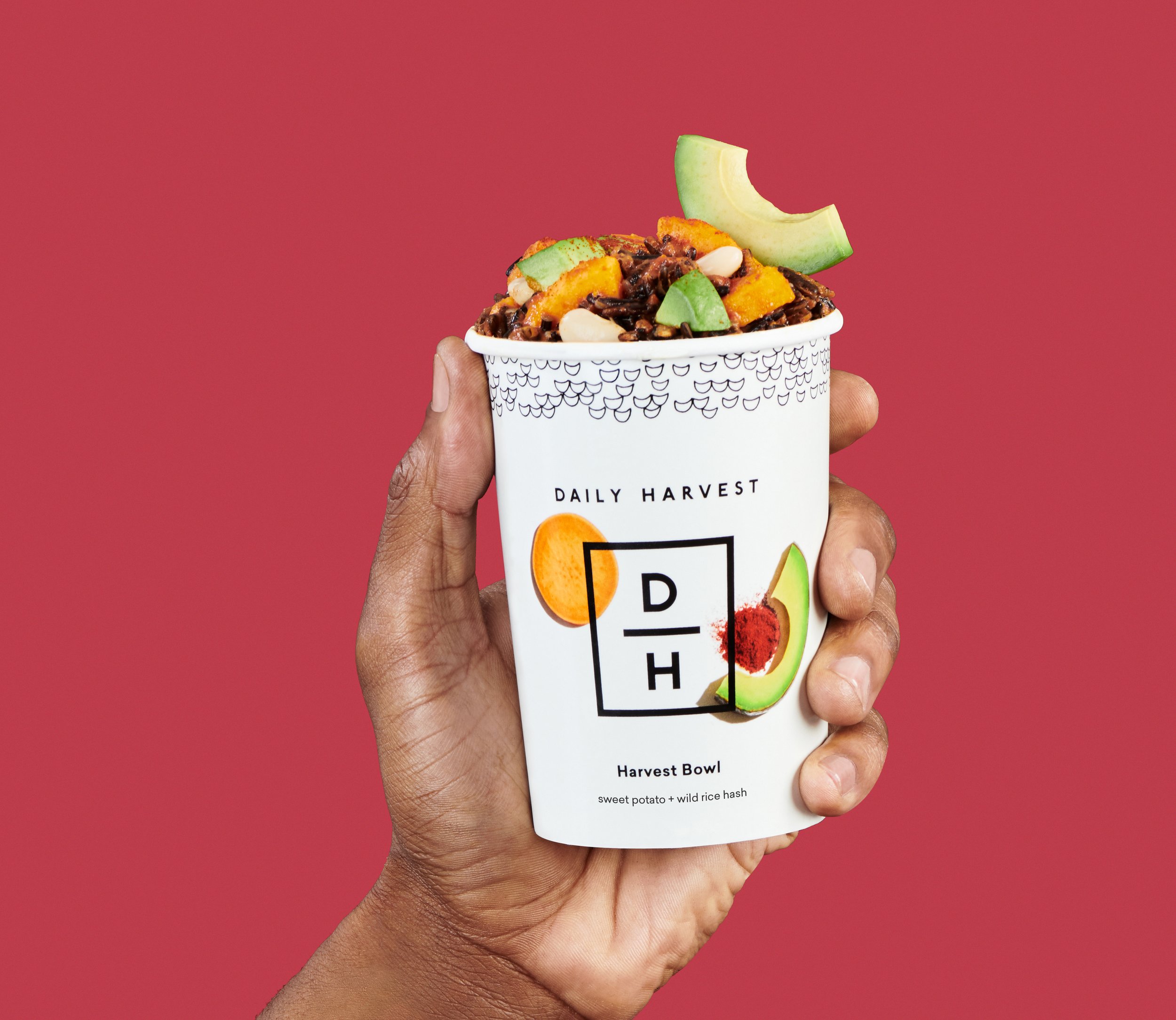 191105_JanShoot__Shot12_TakeOut_Hand_0020_LR_Final.jpg