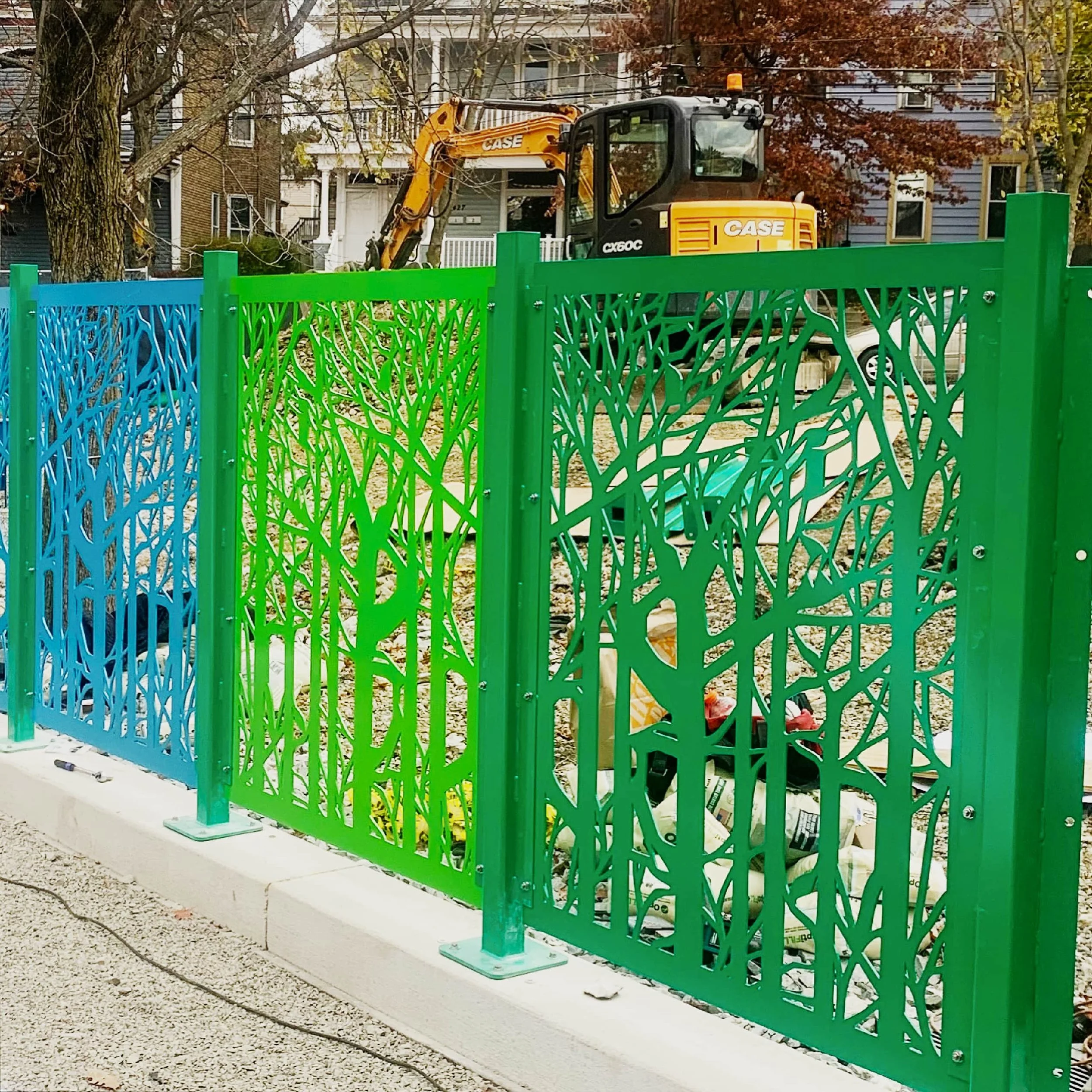 PANEL AND POST FENCE SYSTEM