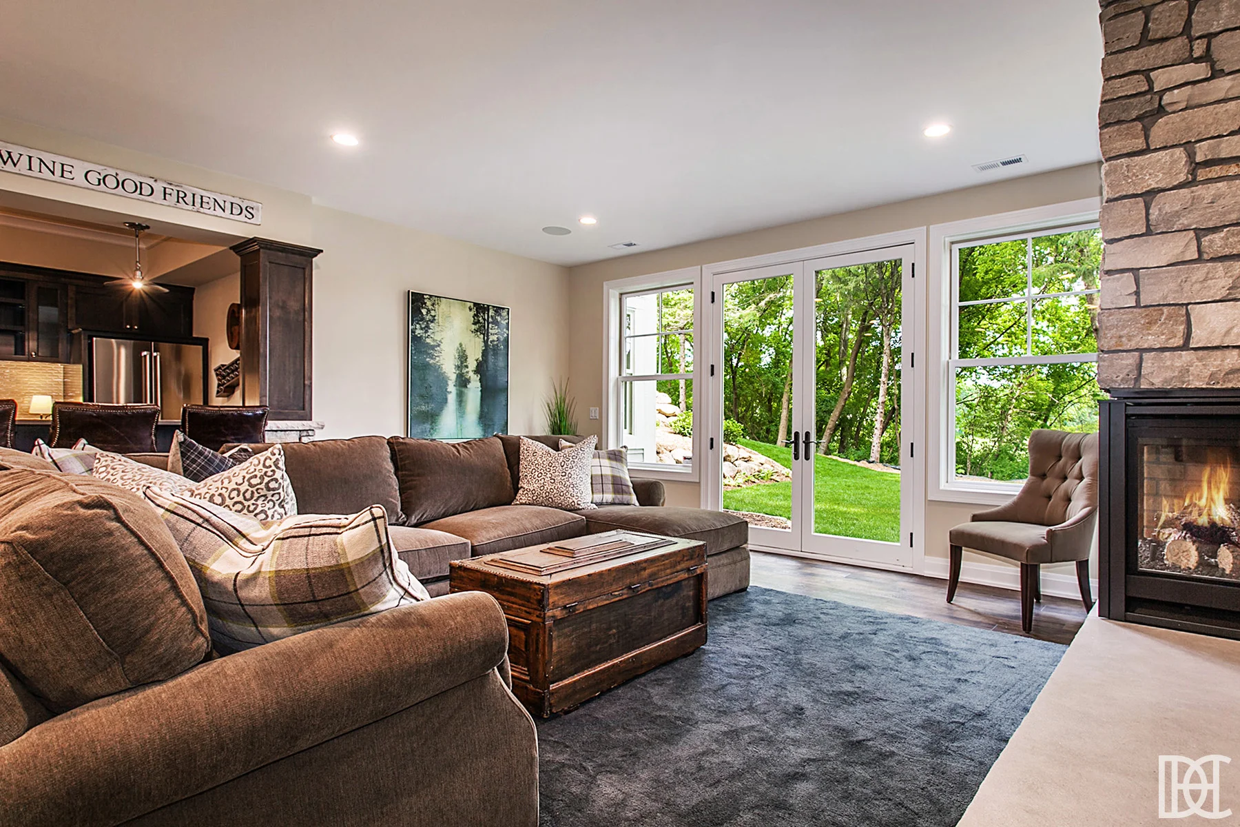 Family-Room_high_2321949.jpg