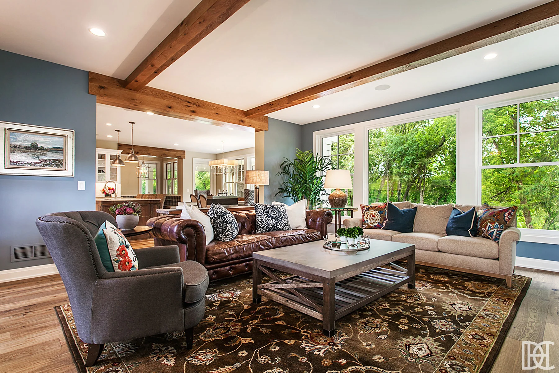 Great-Room_high_2321955.jpg