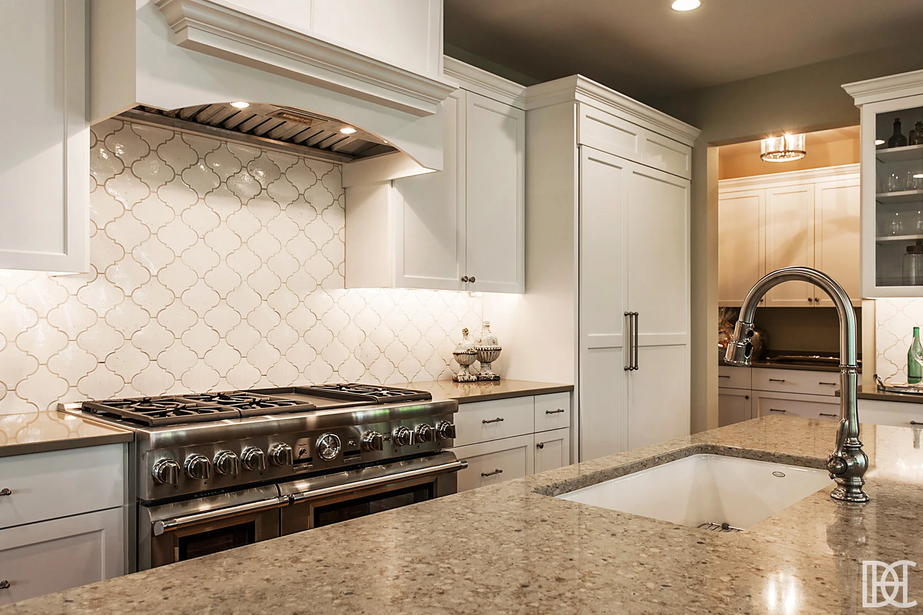 Kitchen_high_2321962.jpg