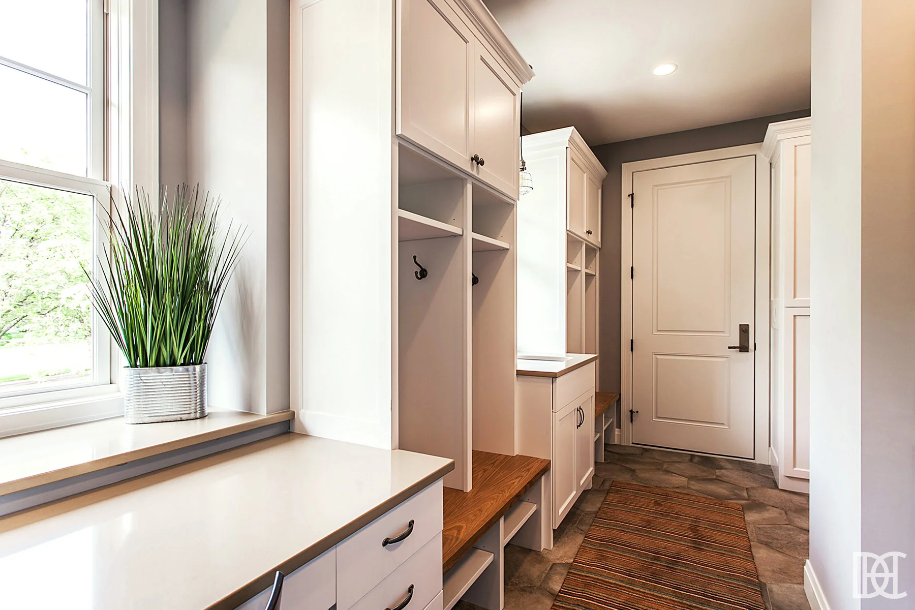 Mud-Room_high_2321982.jpg