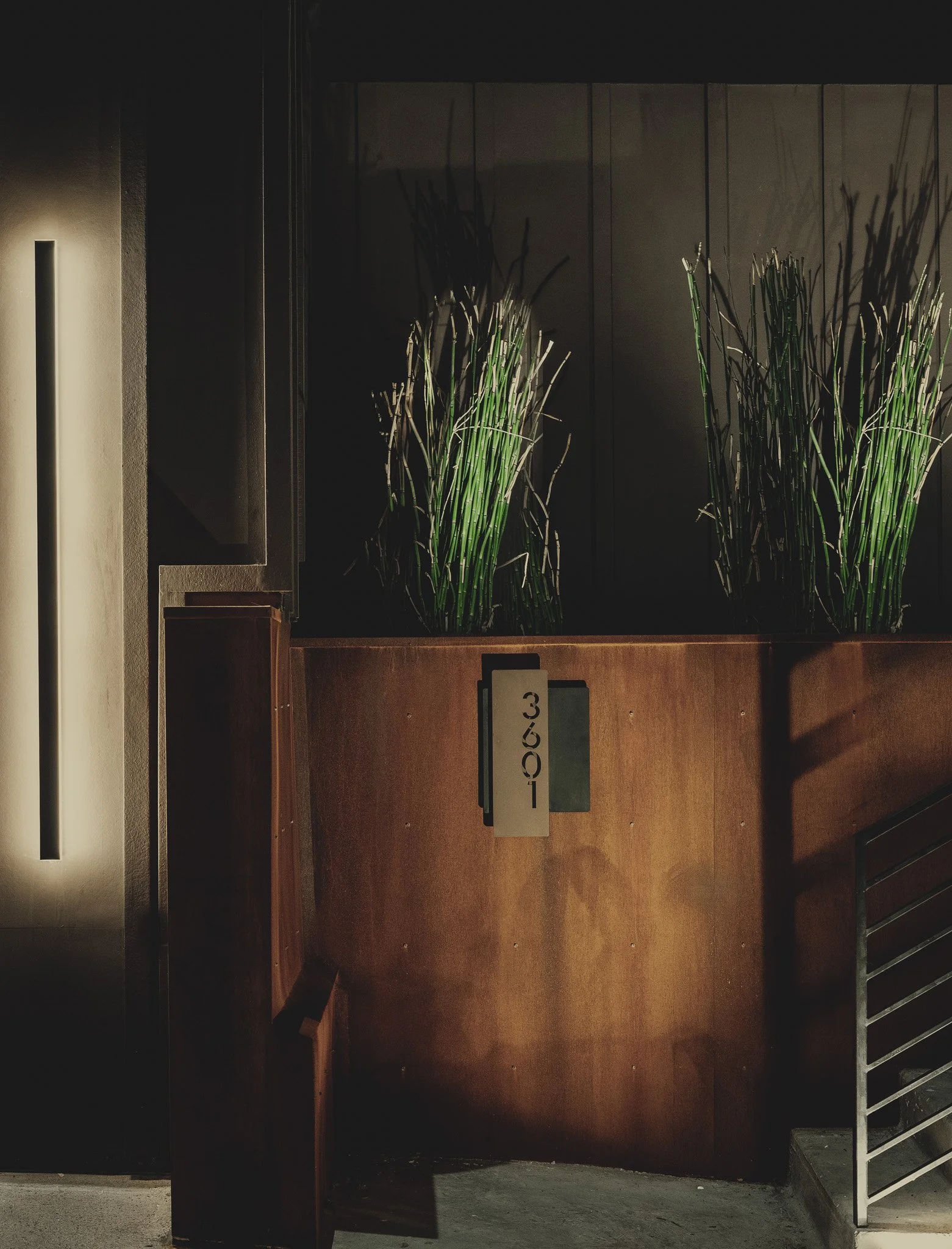 3601 Dixie Canyon Pl-11.jpg