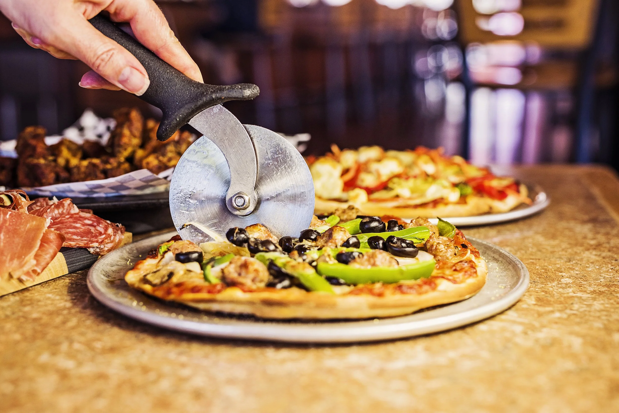 Riverfront Pizza_Kames_action-group-24.jpg