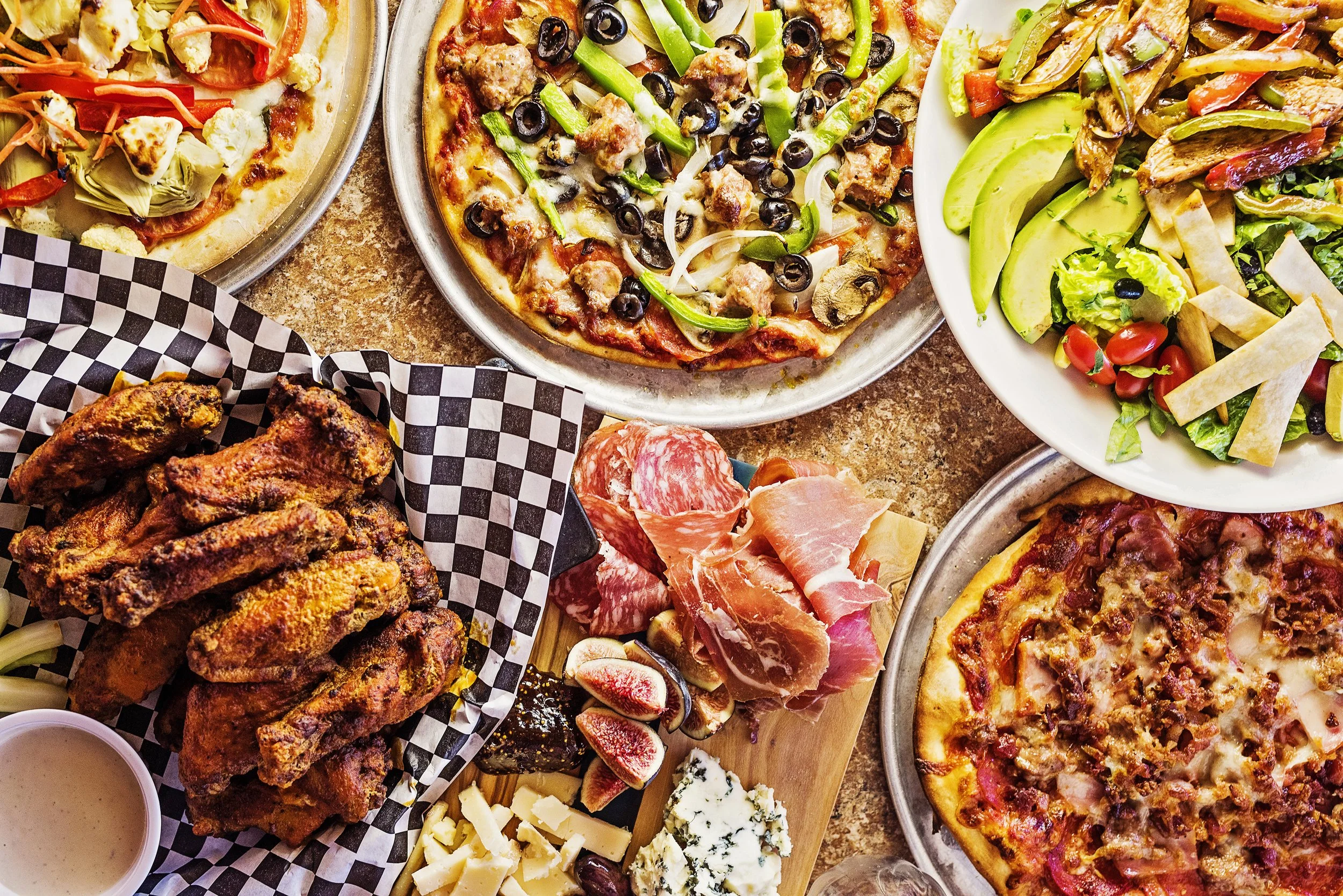 Riverfront Pizza_Kames_action-group-20.jpg